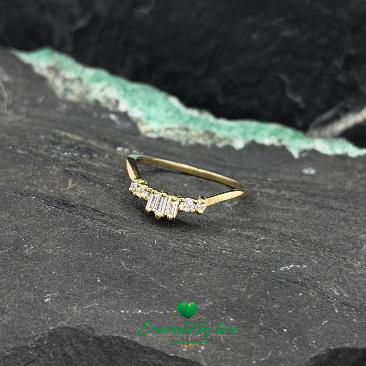 Diamond-Set Yellow Gold Wedding Band