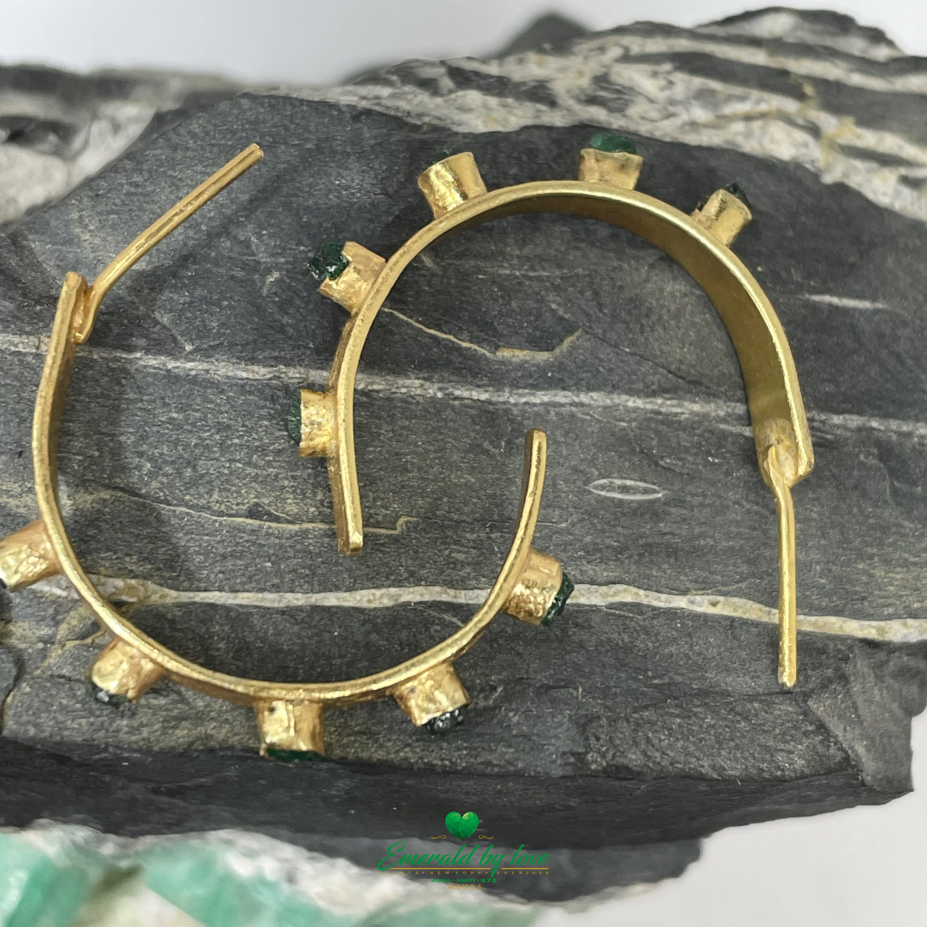 Sunburst Design 24k Gold-Plated Hoop Earrings with Rough-Cut Emerald