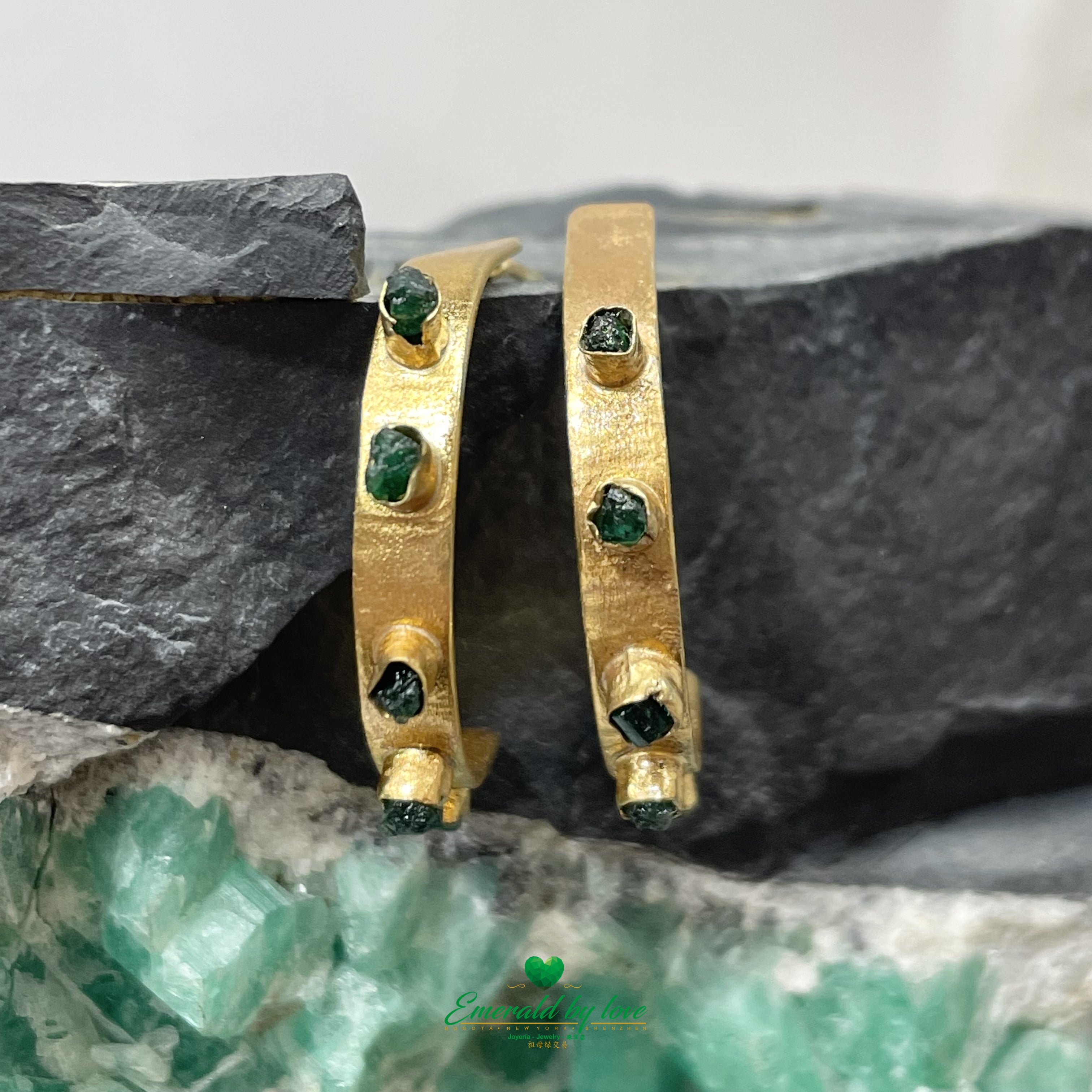 Sunburst Design 24k Gold-Plated Hoop Earrings with Rough-Cut Emerald