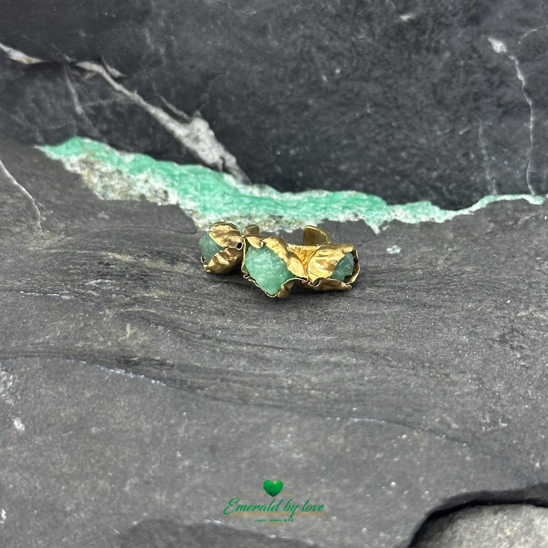 Stunning 24K Gold-Plated Ear Cuff with Morralla Colombian Emeralds