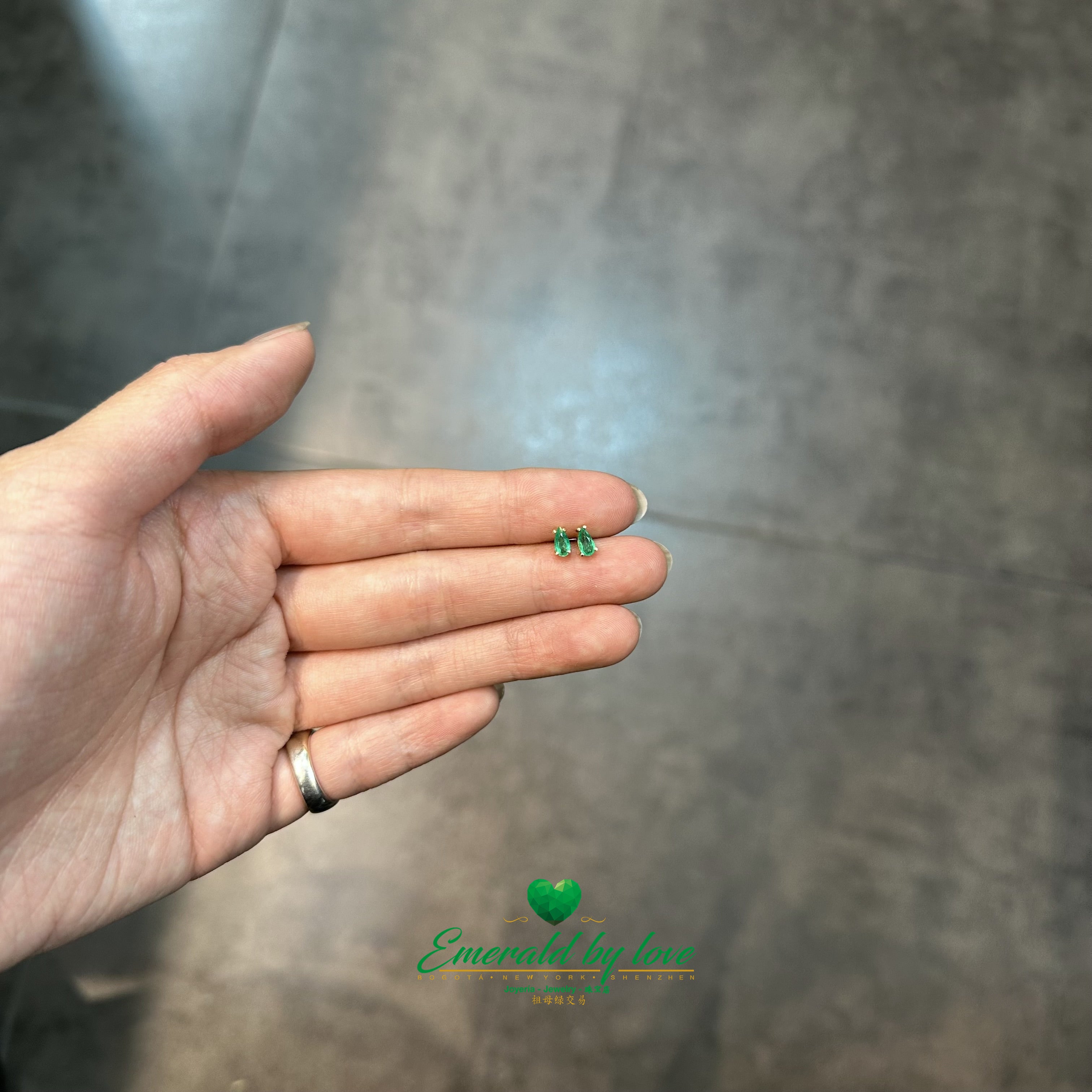 Tiny Yellow Gold Studs with Teardrop-Shaped Emeralds