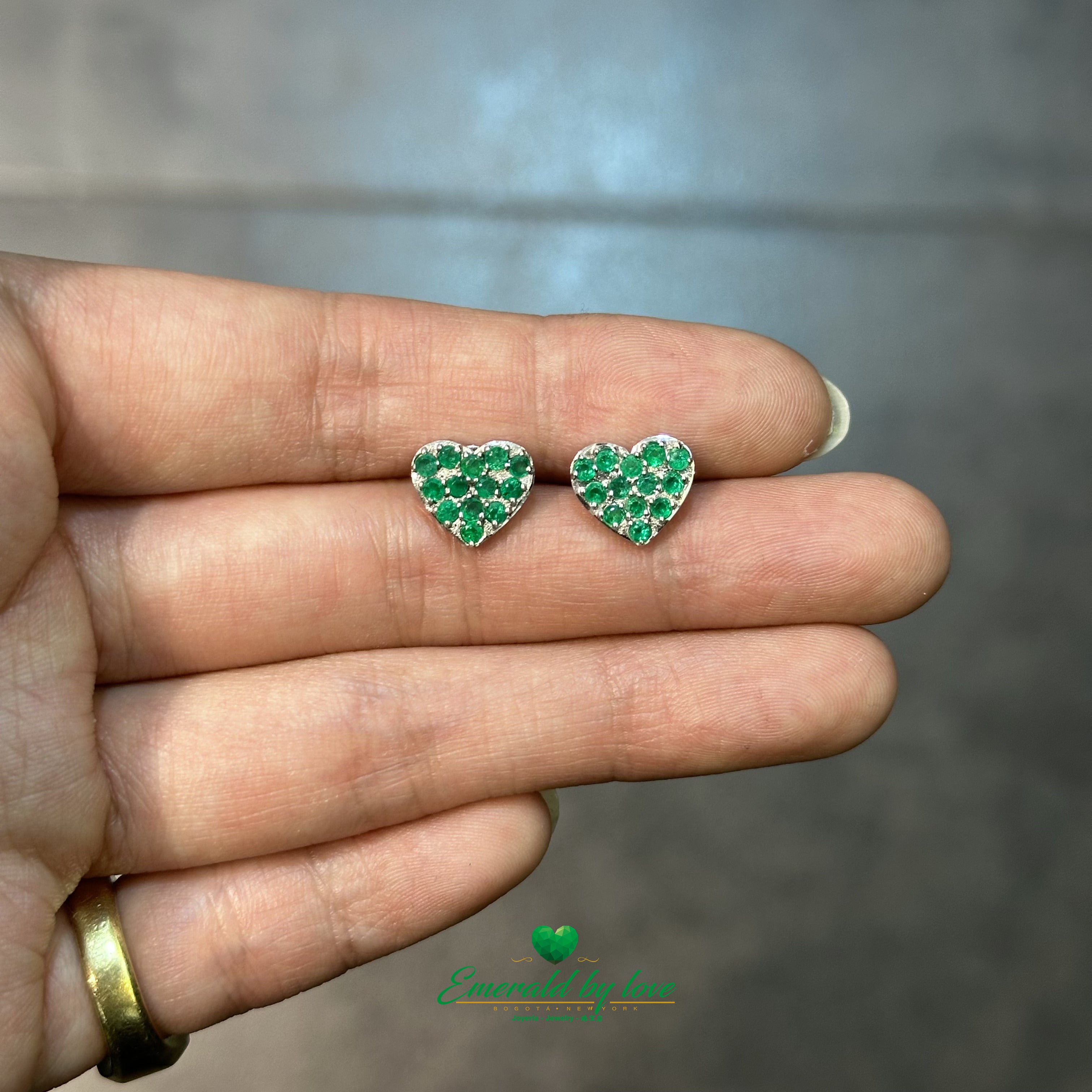 Divine Heart-Shaped Earrings in 18K White Gold with 0.6 tcw Round Emeralds