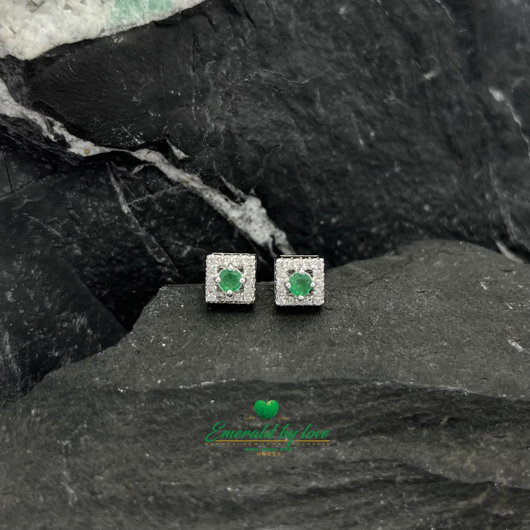 Square-Shaped Silver Earrings with Colombian Emeralds and Zircons