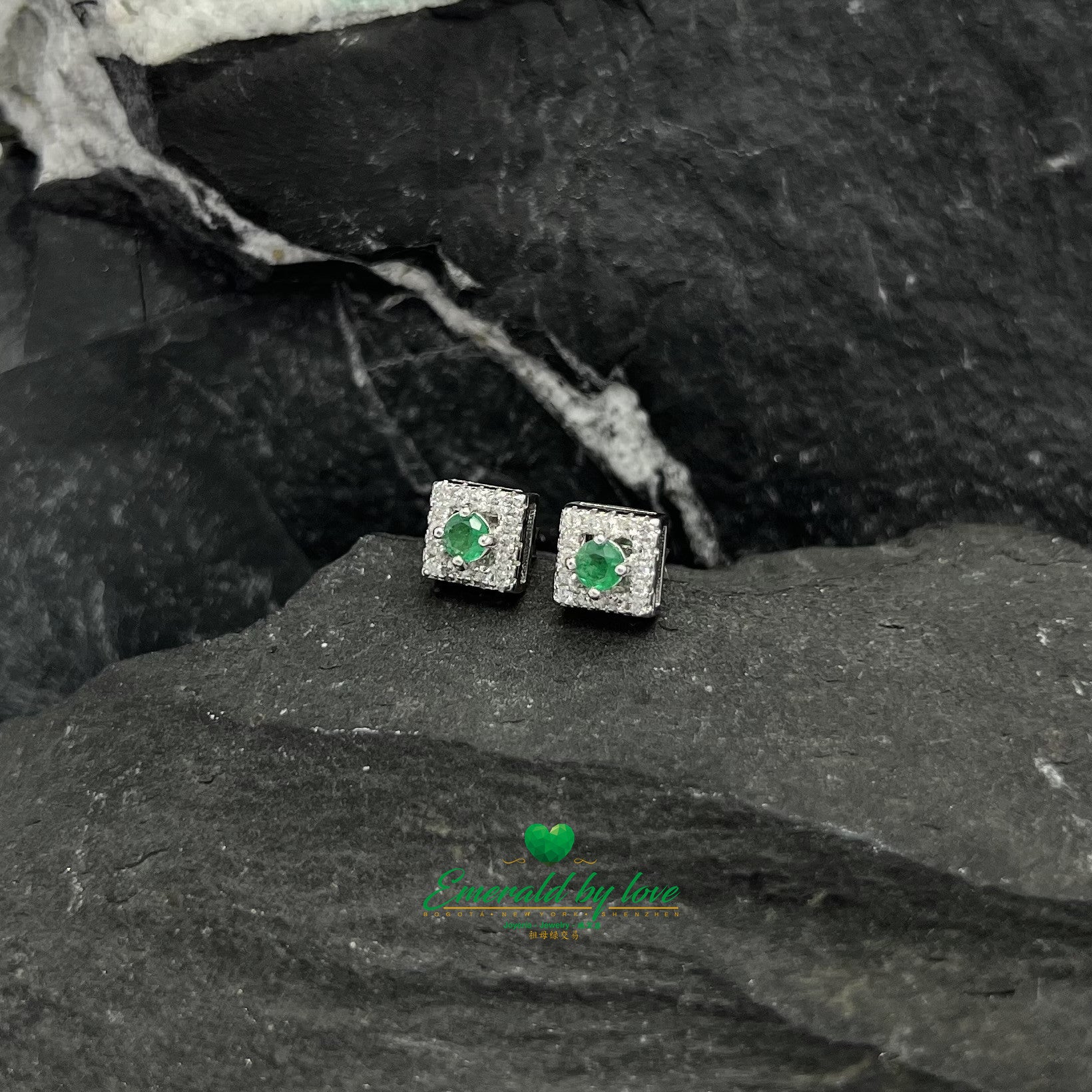 Square-Shaped Silver Earrings with Colombian Emeralds and Zircons