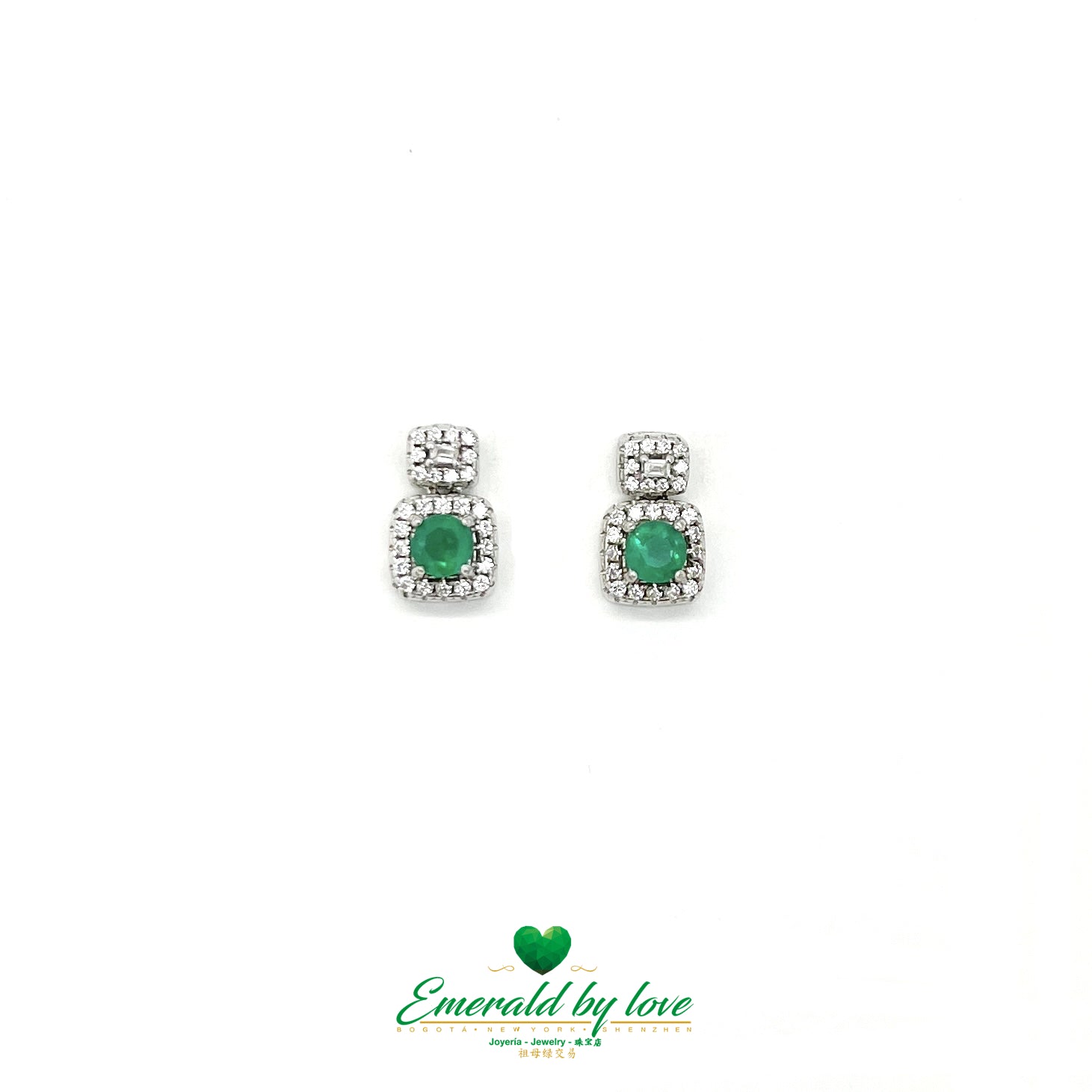 Semi-Long Square Sterling Silver Earrings with Central Pair of Round Emeralds