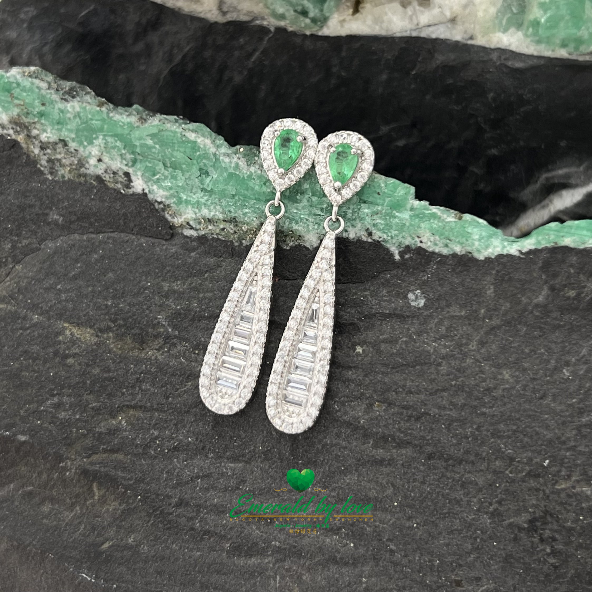 Elegant Elongated Drop Earrings with Stunning Tear-Shaped Emeralds Surrounded