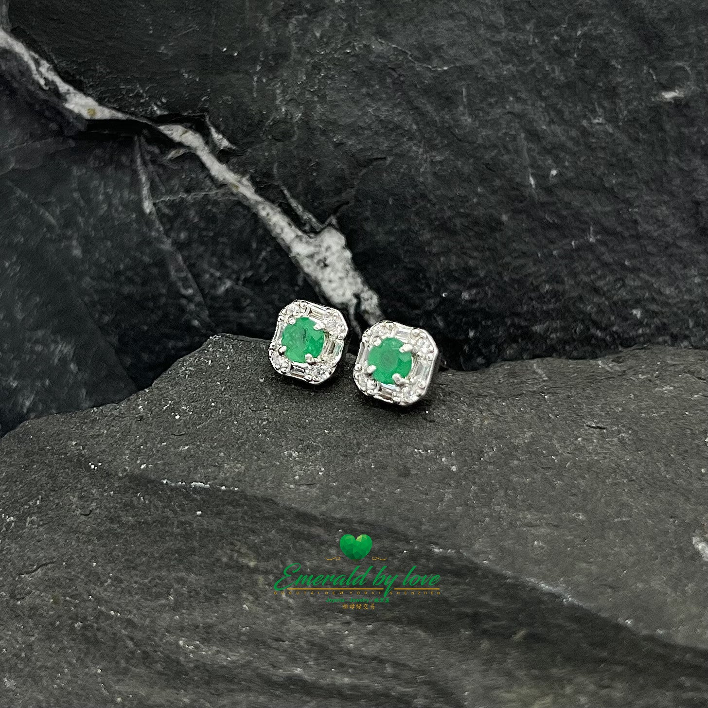 Silver Marquis Earrings with Baguette Zirconia and Round Emerald Center