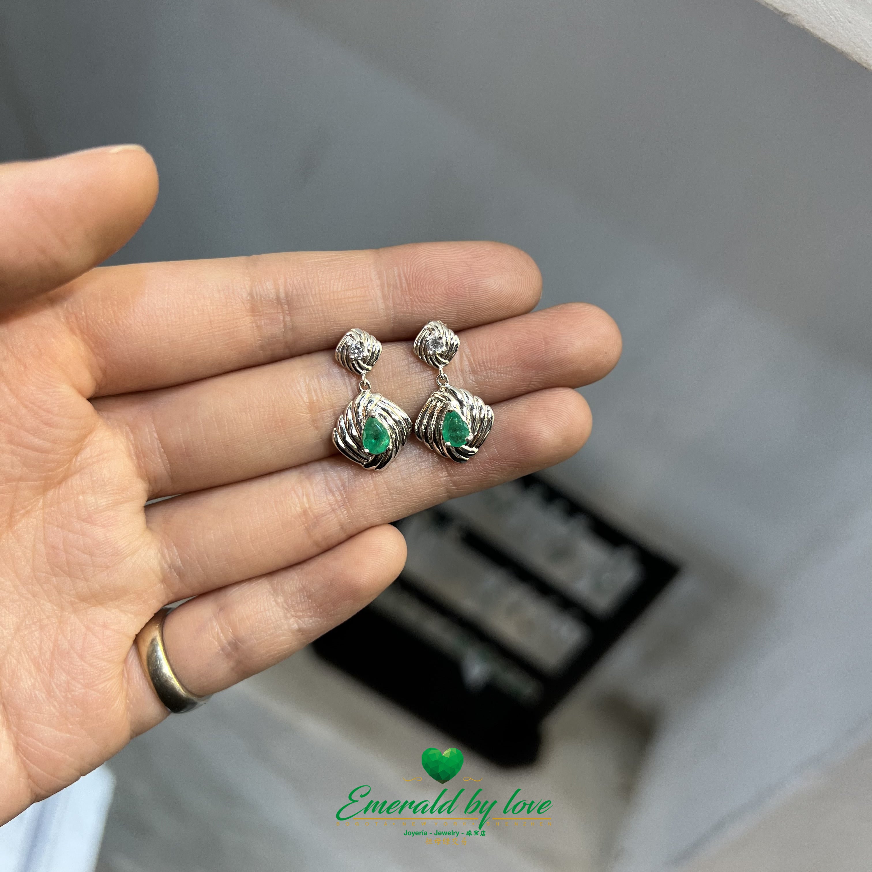 Elegant Classic Earrings with Colombian Emeralds & Silver Arabesque Design