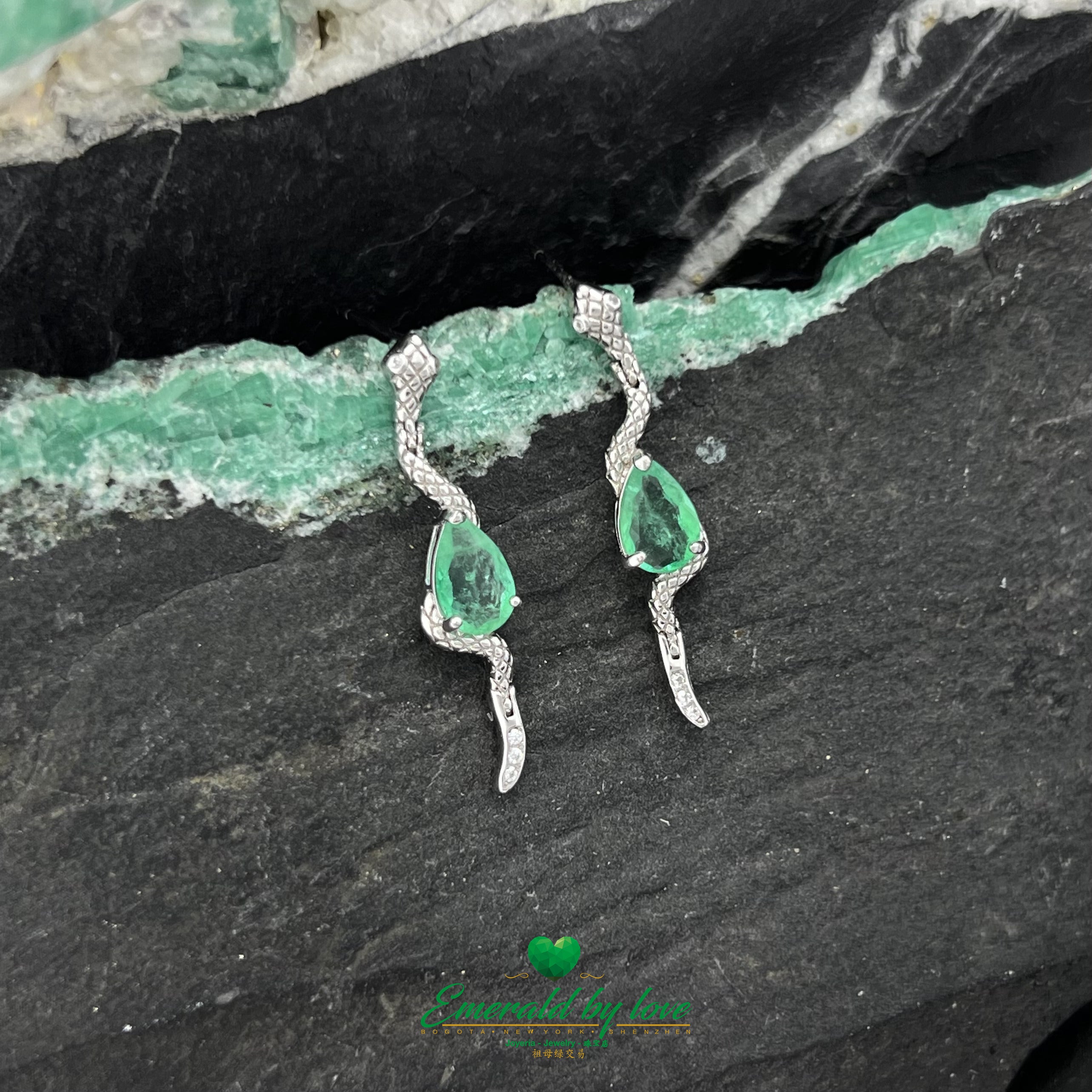 Stunning Snake-Shape Elongated Earrings with Teardrop Emerald Center