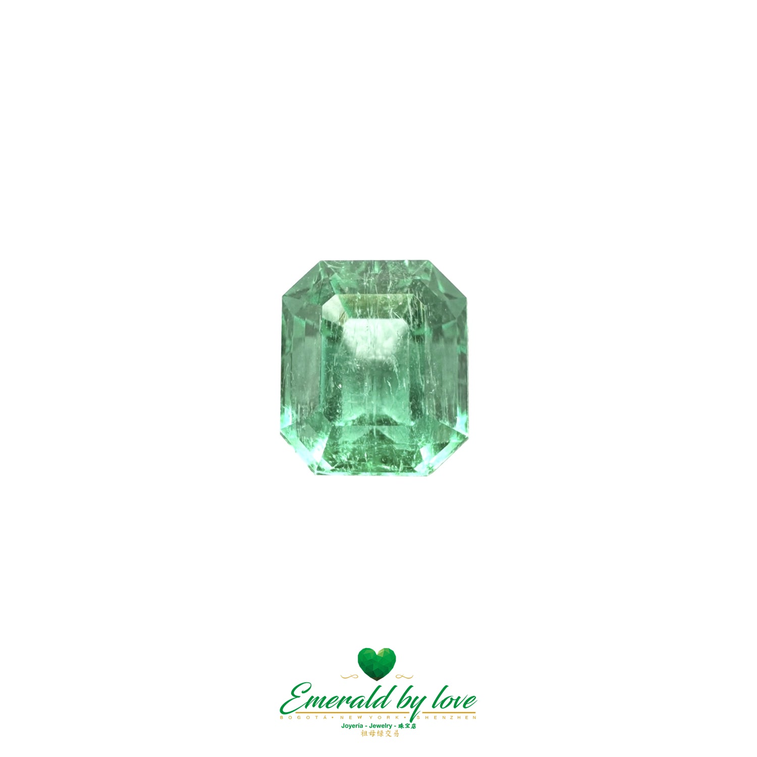 2.87 ct Colombian emerald with elegant emerald cut and vivid green color