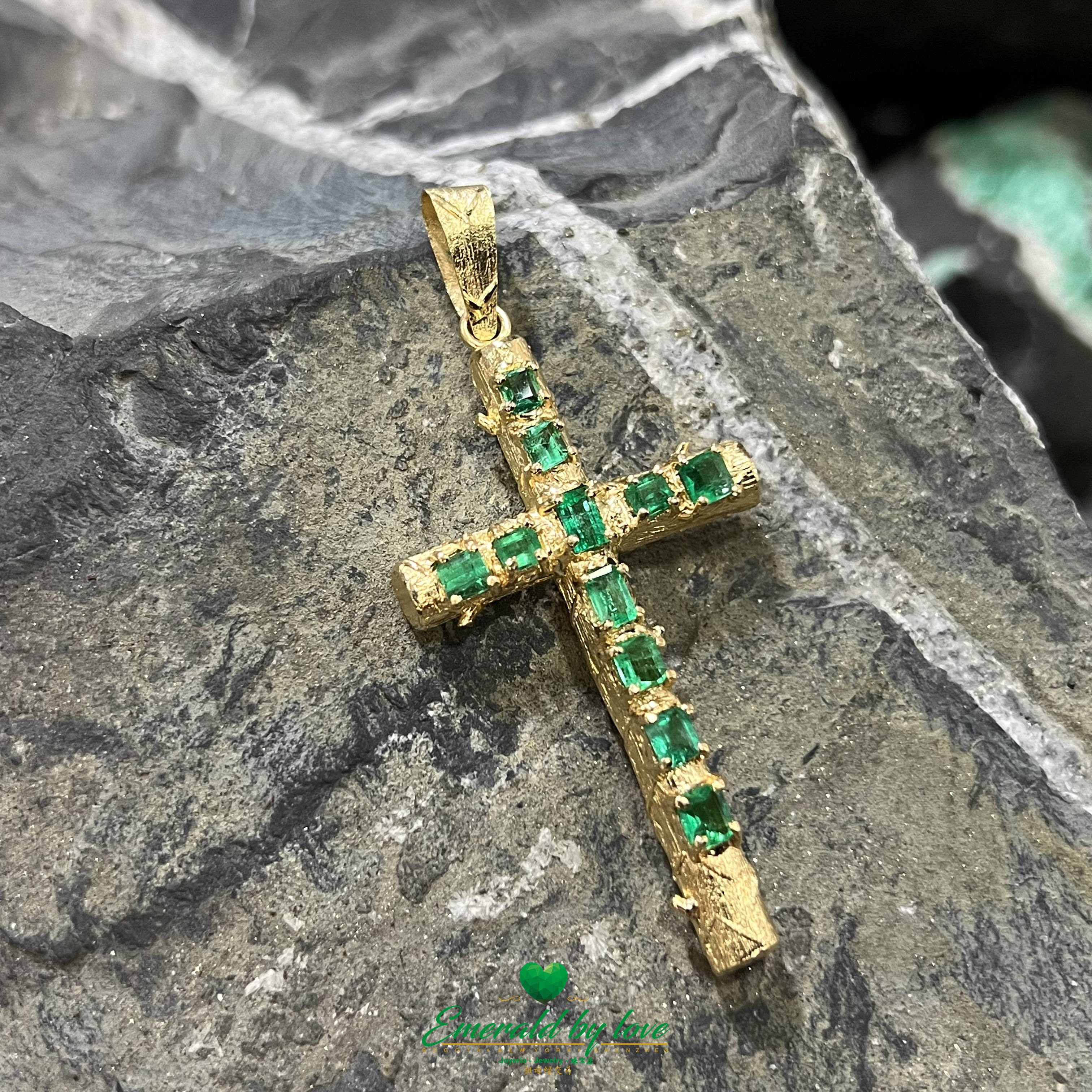 Elegance Redefined: Yellow Gold Cross Pendant with Authentic Colombian emeralds