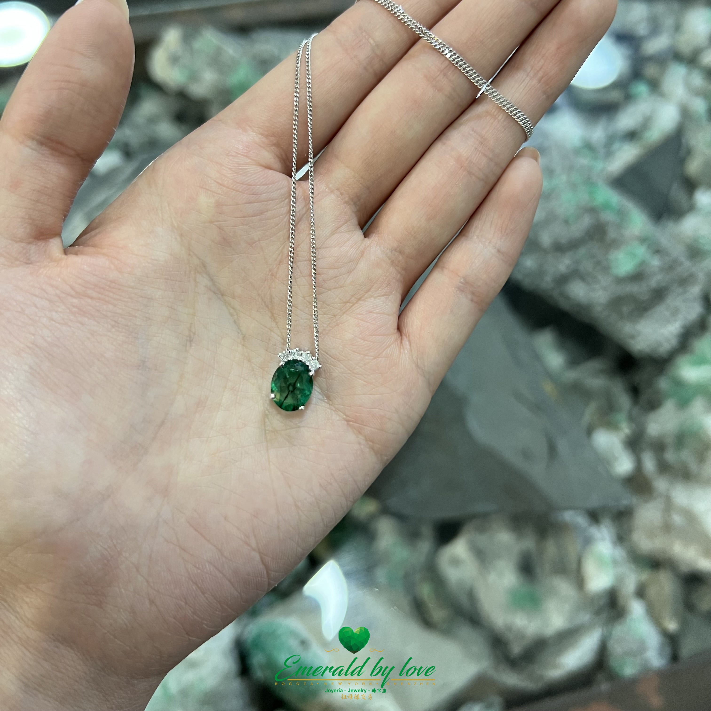 18K White Gold Trapiche Pendant with 1.66ct Natural Colombian Emerald