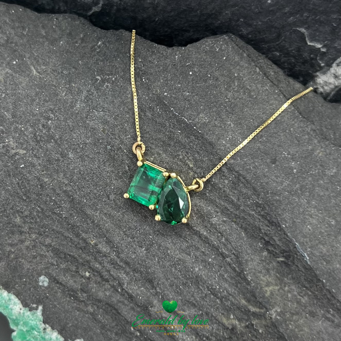 Exquisite 18k Yellow Gold Pear and Square Emerald Pendant