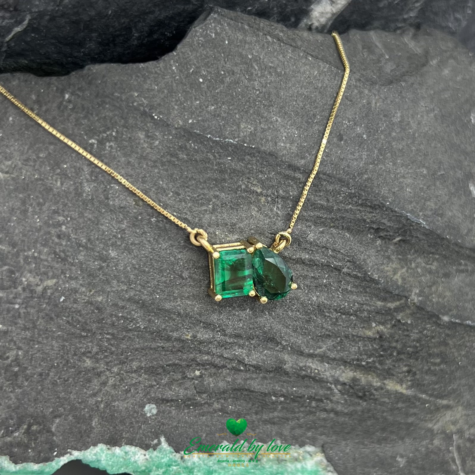 Exquisite 18k Yellow Gold Pear and Square Emerald Pendant