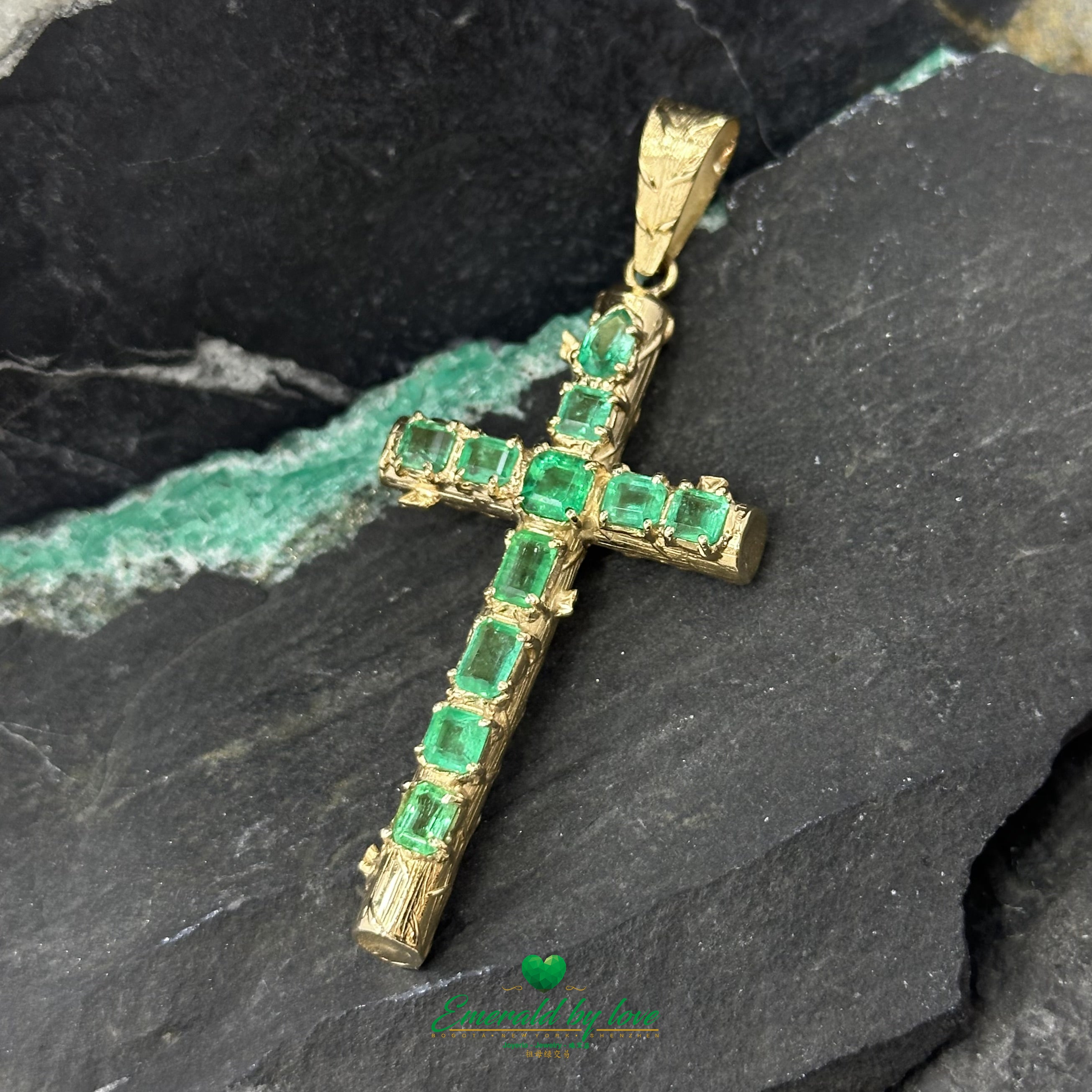 Elegance in a Yellow Gold Cross with Colombian Emeralds