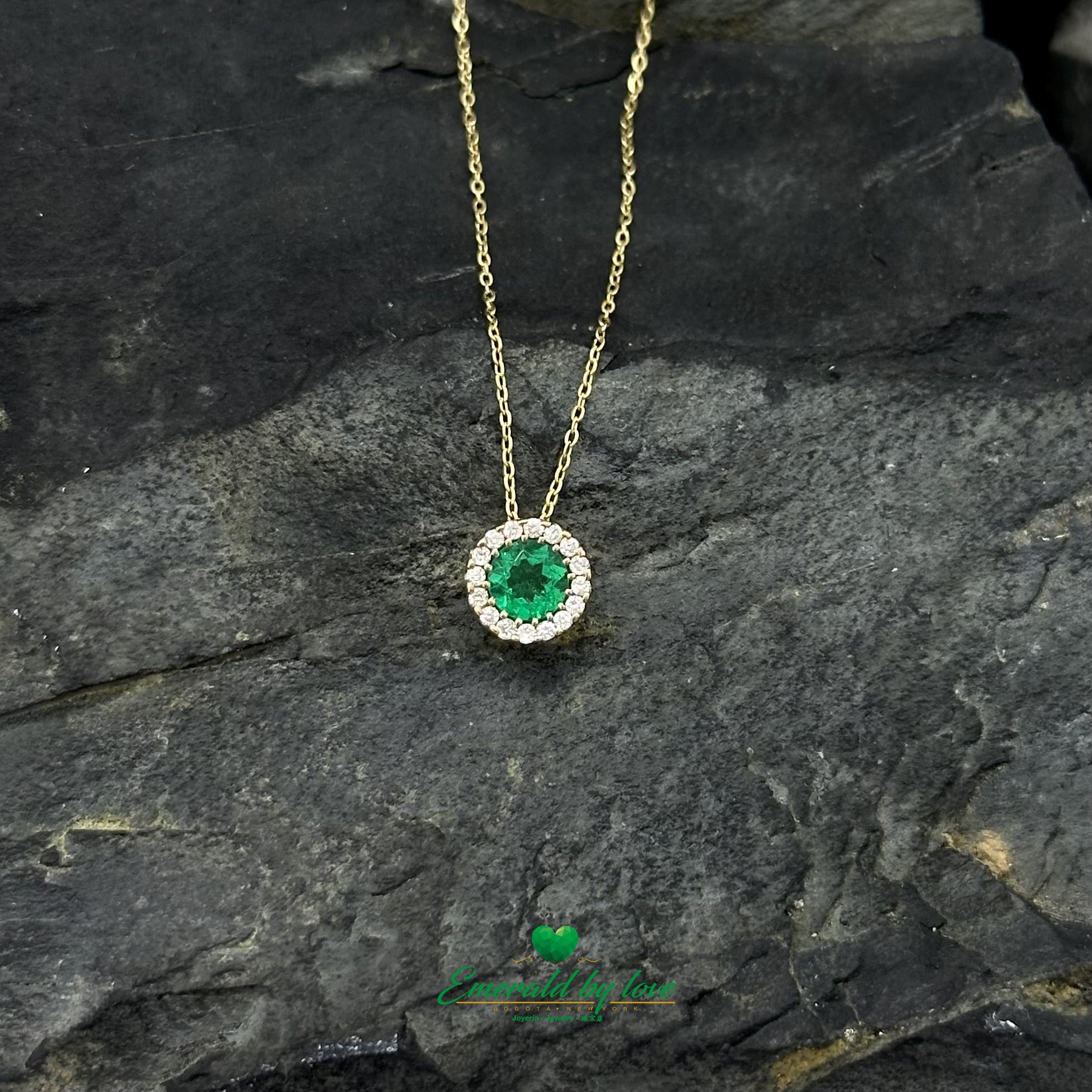 Delicate Yellow Gold Cluster Pendant with Round Colombian Natural Emerald Surrounded by Diamonds