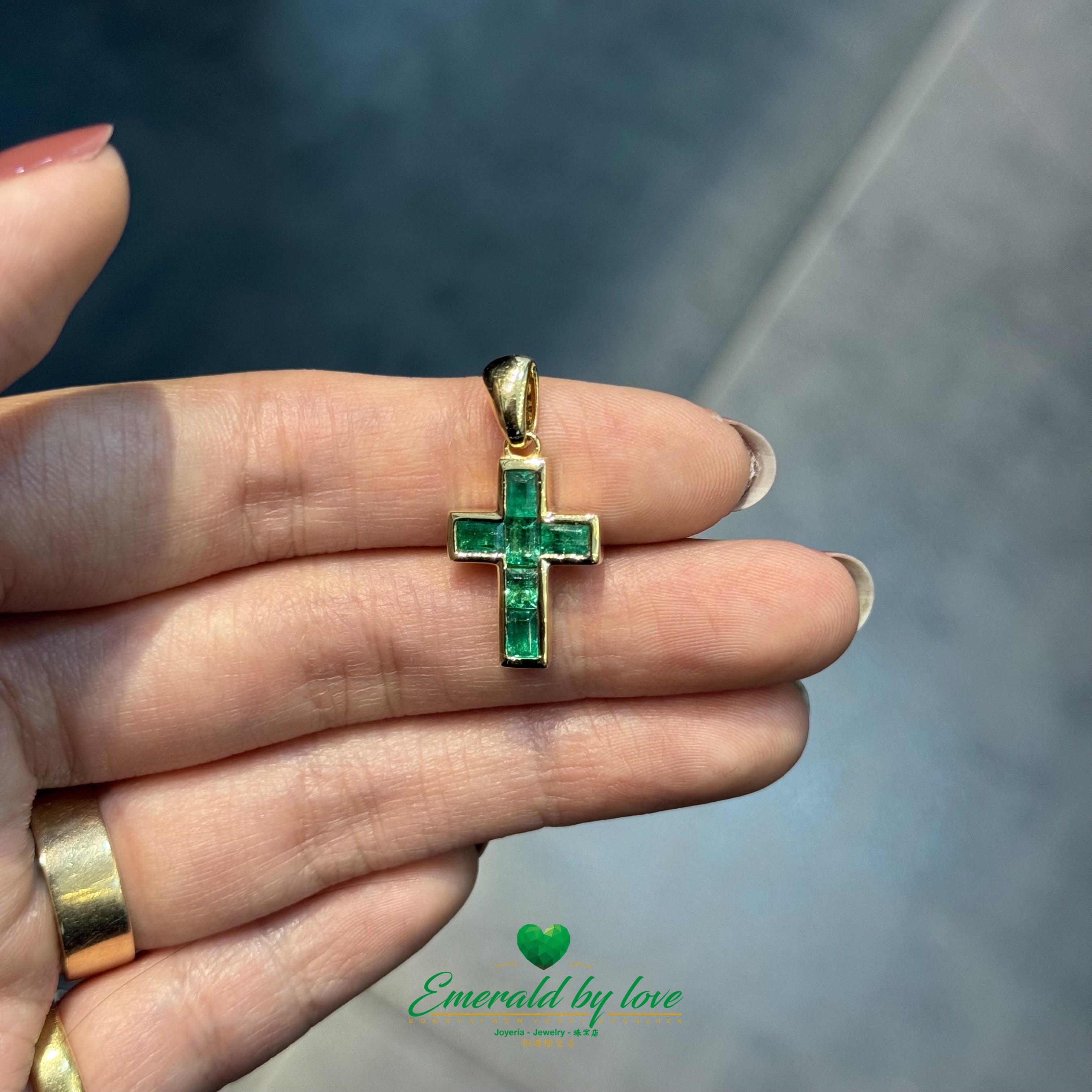 Small 18K Yellow Gold Cross with Bezel-Set Baguette Emeralds