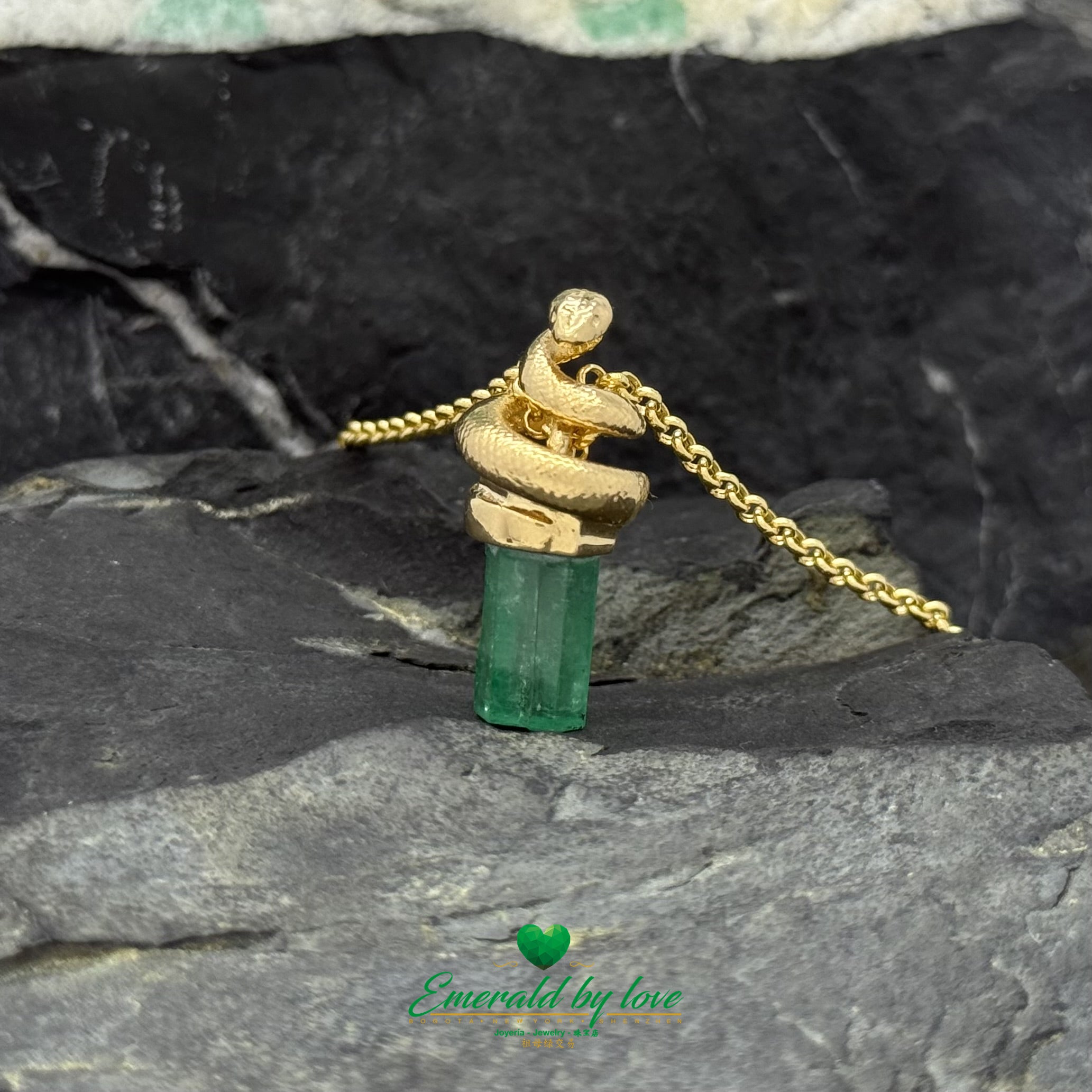 18K Yellow Gold Snake Pendant with Inlaid Emerald Beads