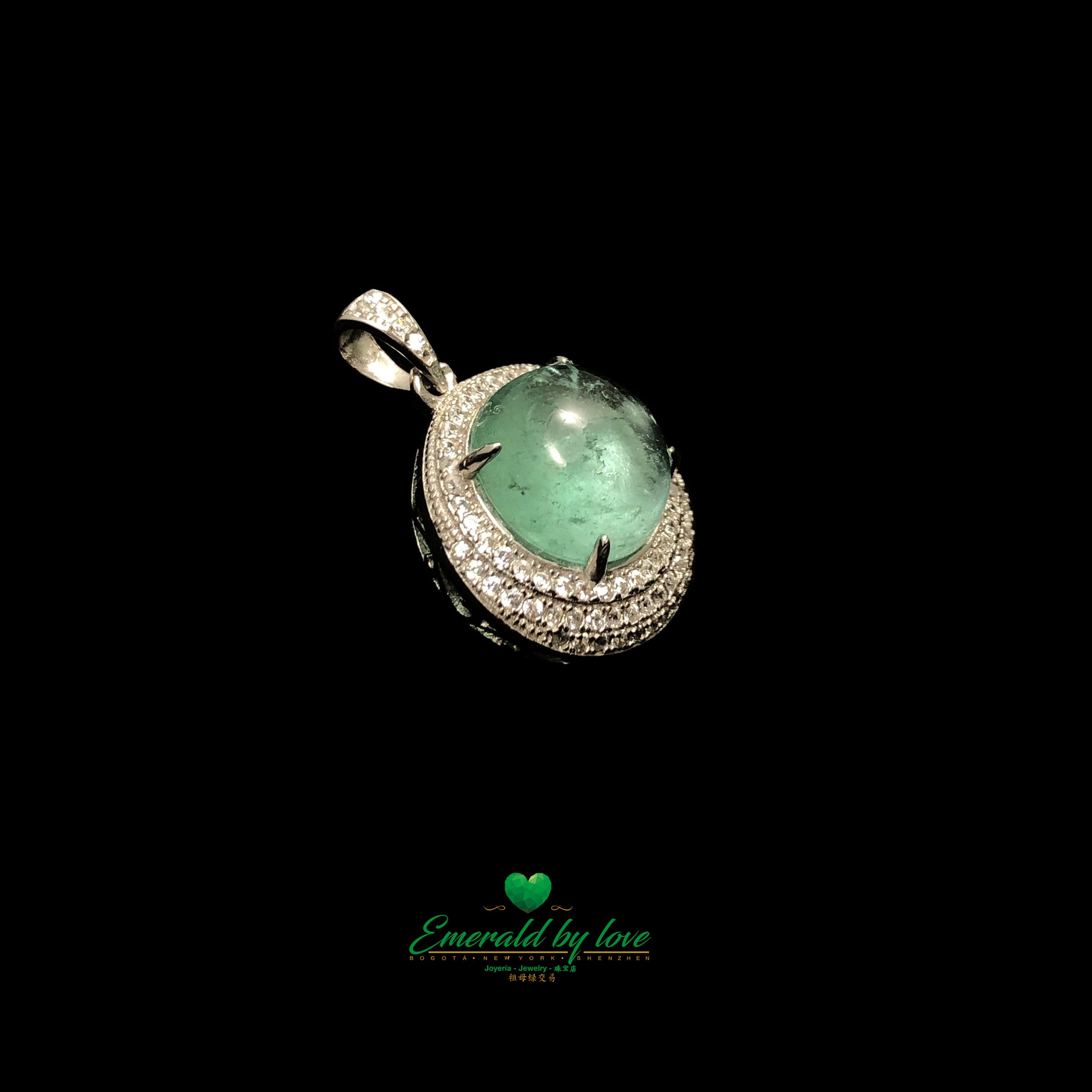 Pendant with Emerald Crystal Cabochon and Intricate Design