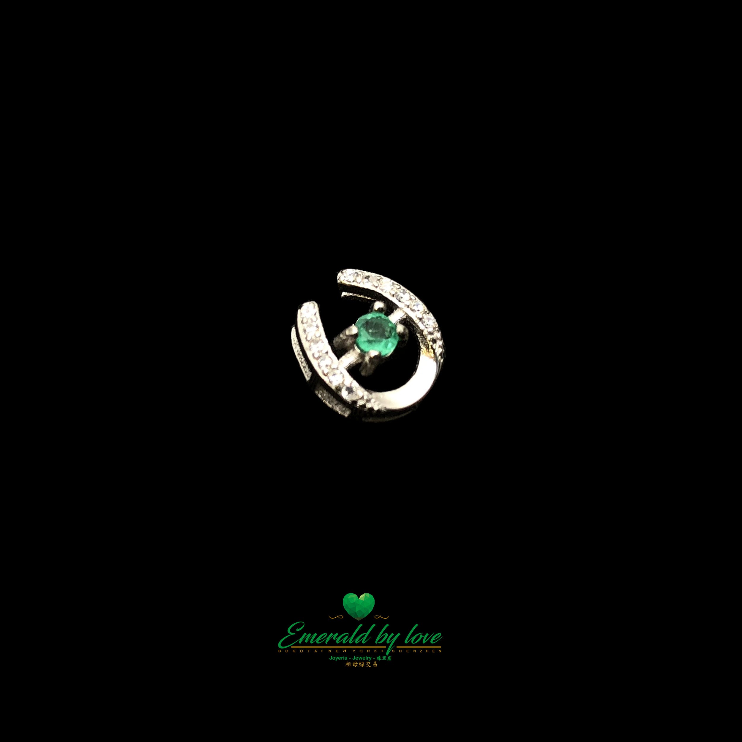 Horseshoe Pendant with Central Round Emerald in Vintage Design