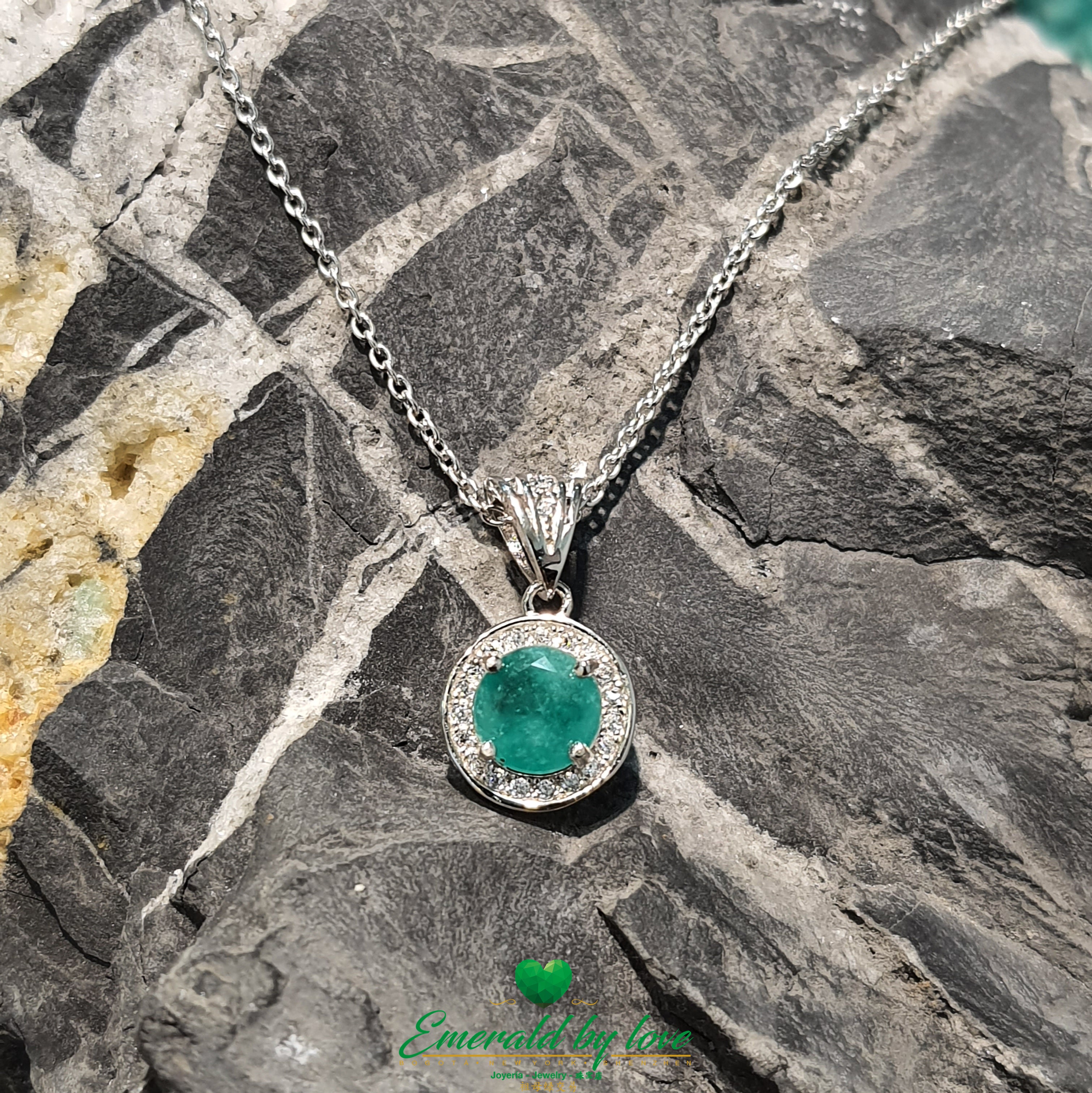 Round Marquise Pendant with Central Round Emerald