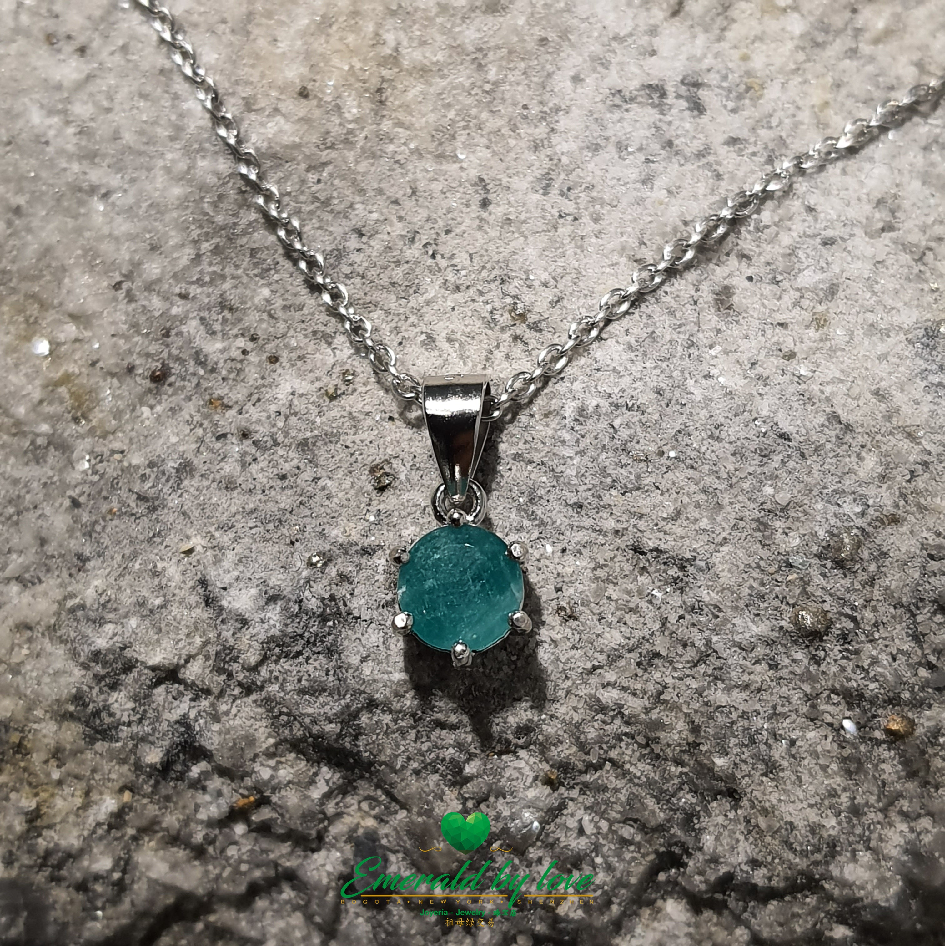 Simple Round Emerald Pendant in Silver with Six-Prong Setting