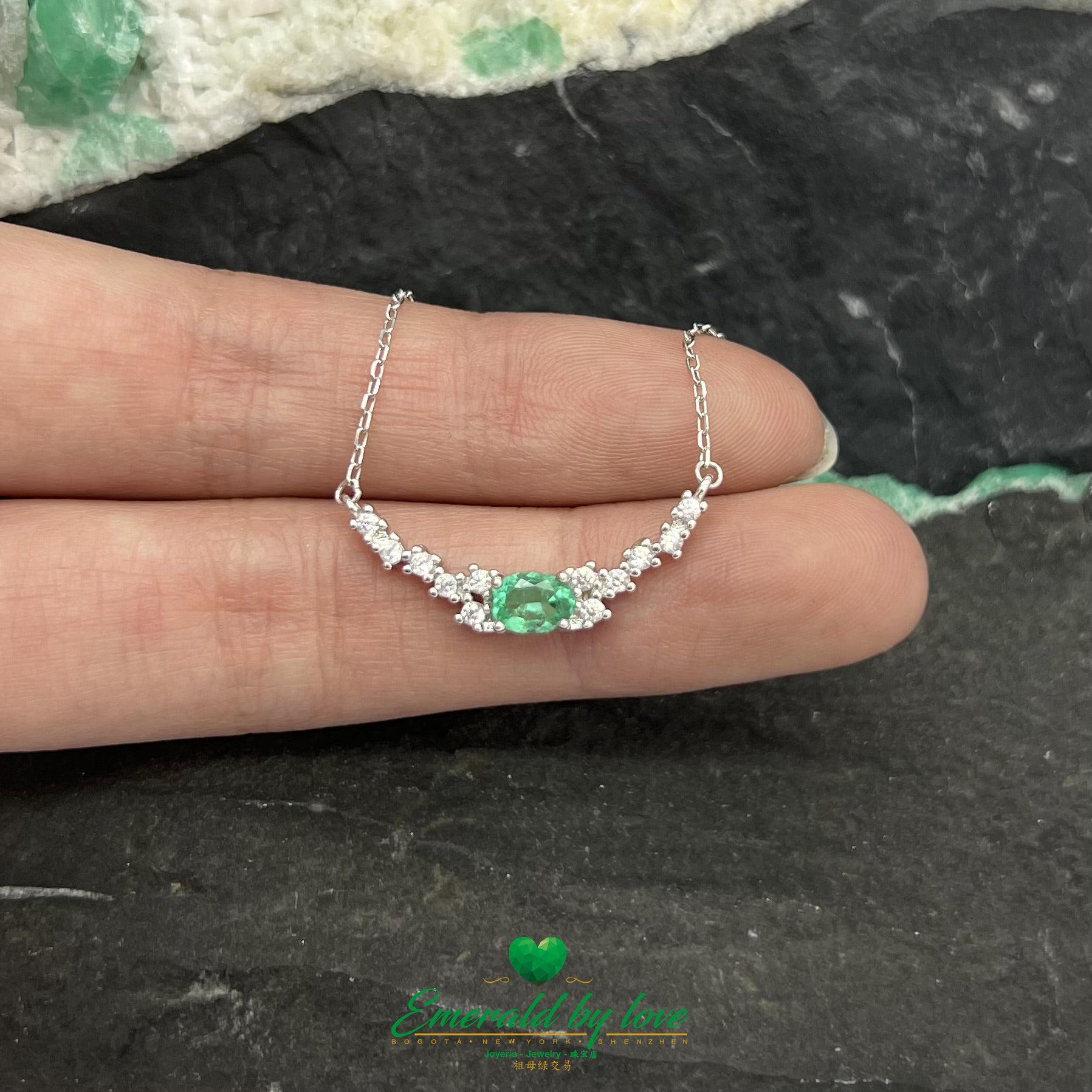 Sterling Silver Choker with Oval Crystal Emerald Surrounded by Baguette-Cut Cubic Zirconia