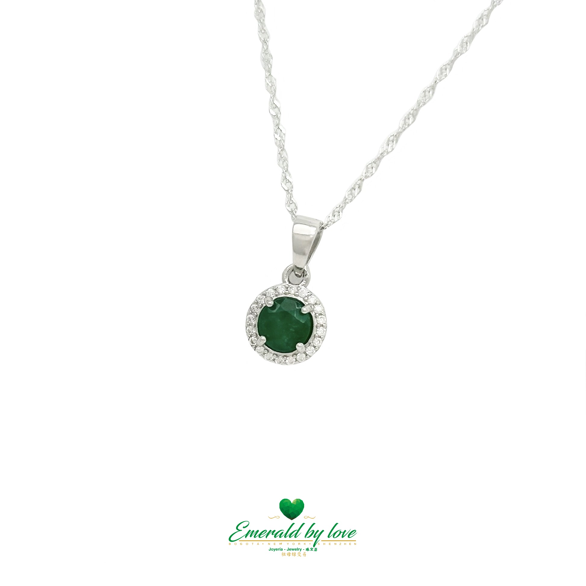 Beautiful Sterling Silver Necklace with Marquise Pendant With Round Colombian Emerald