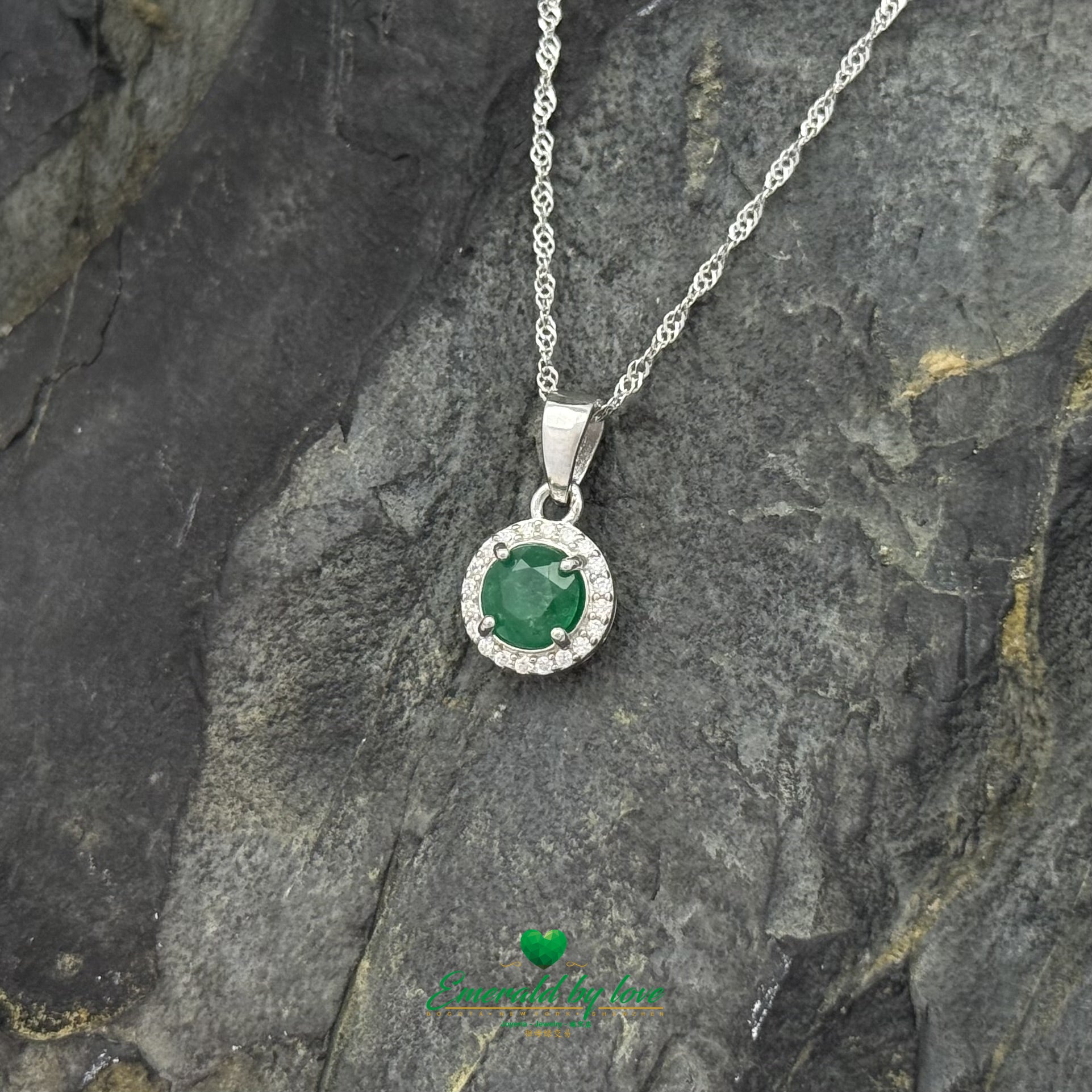 Beautiful Sterling Silver Necklace with Marquise Pendant With Round Colombian Emerald