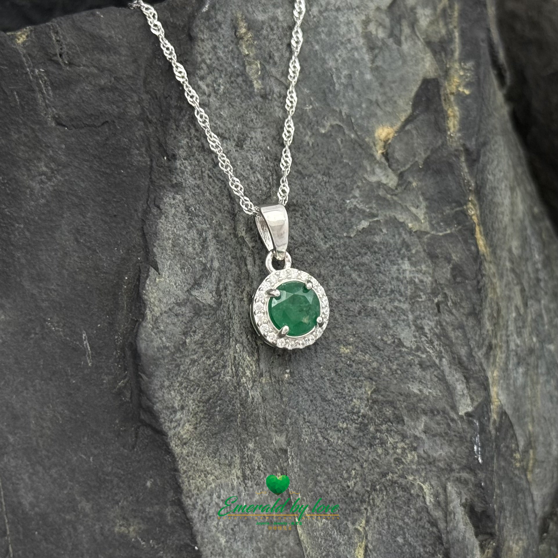 Beautiful Sterling Silver Necklace with Marquise Pendant With Round Colombian Emerald