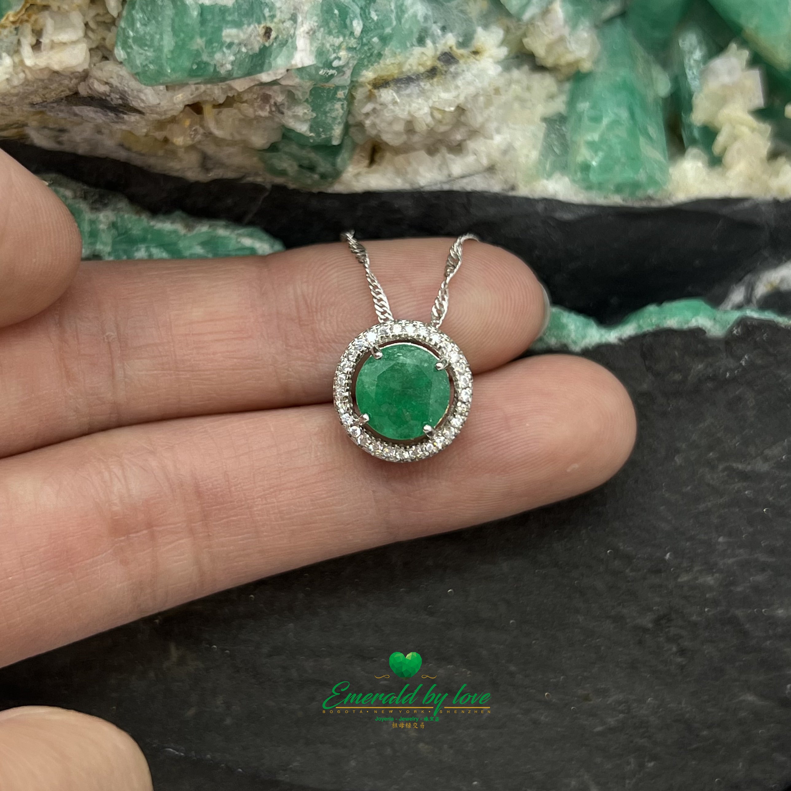 Oversized Marquis Pendant with Large Central Emerald and Zircon Halo – Pass-Through Chain Design