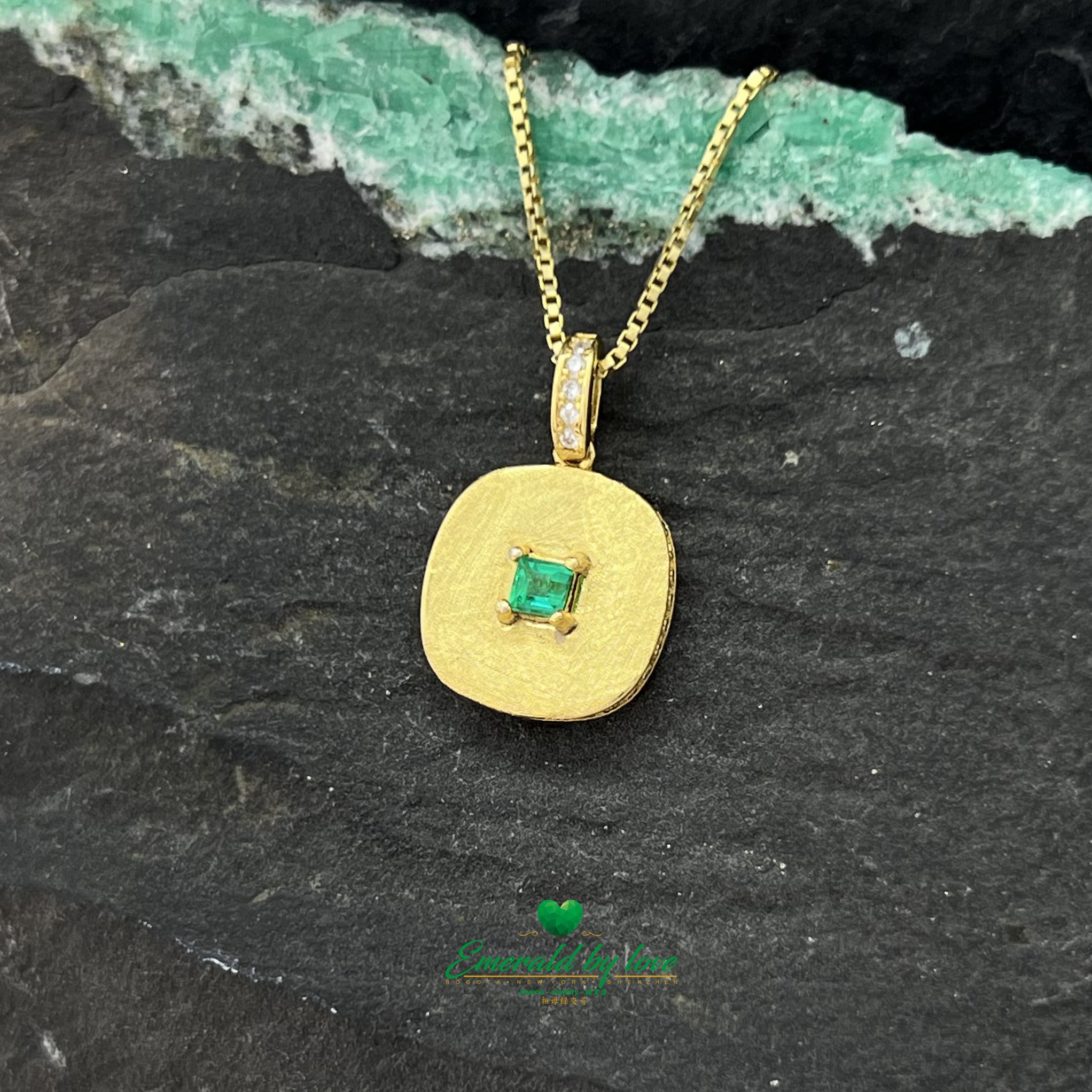 Gold-Plated Silver Square Pendant with Central Square Emerald