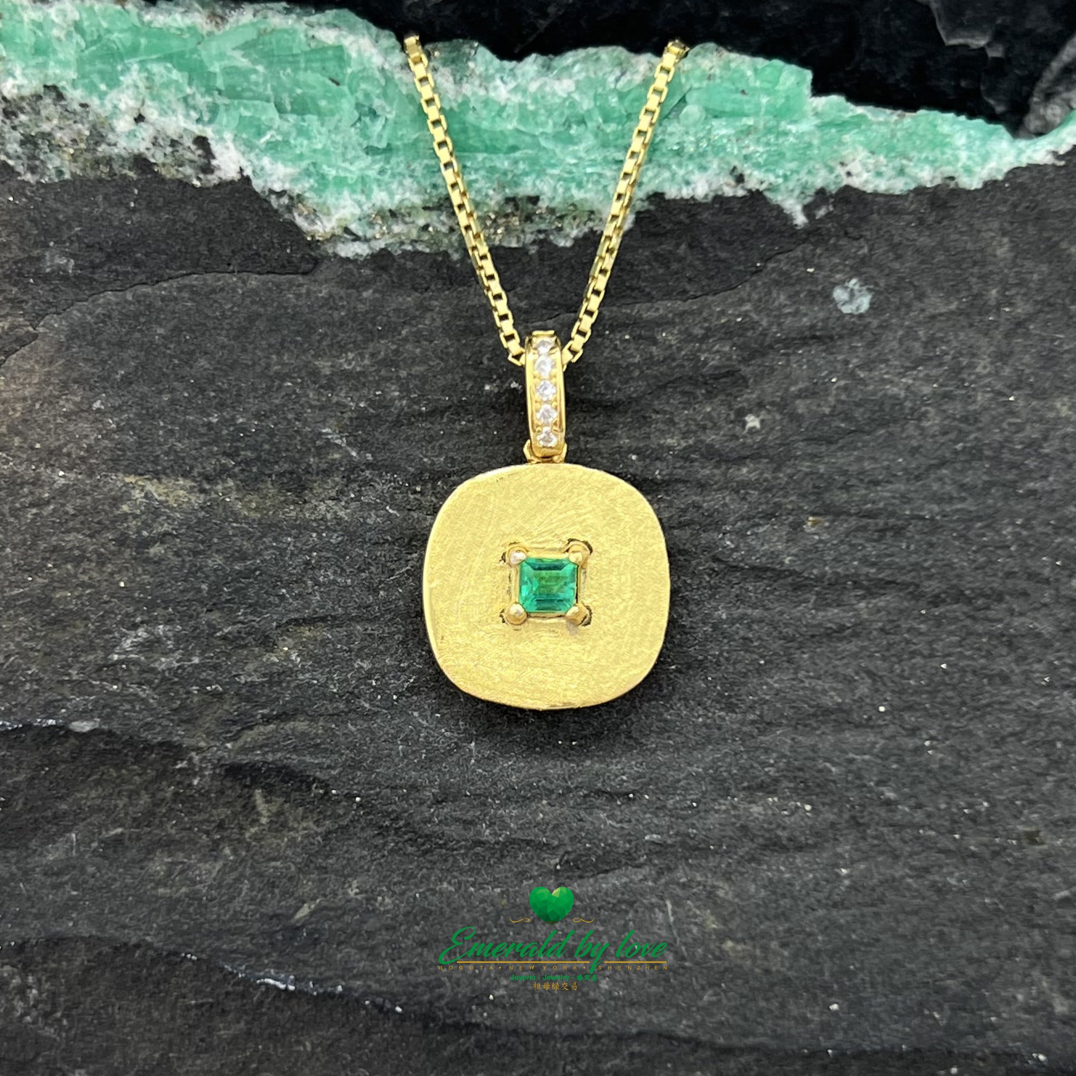 Gold-Plated Silver Square Pendant with Central Square Emerald