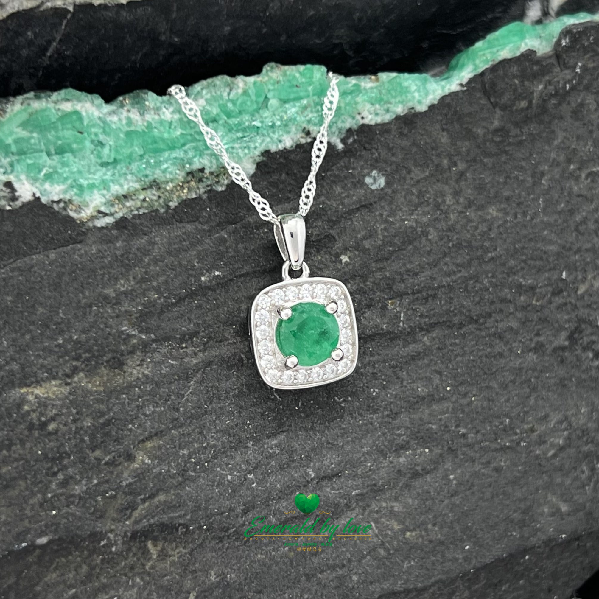 Square Pendant with Rounded Corners and Central Round Emerald