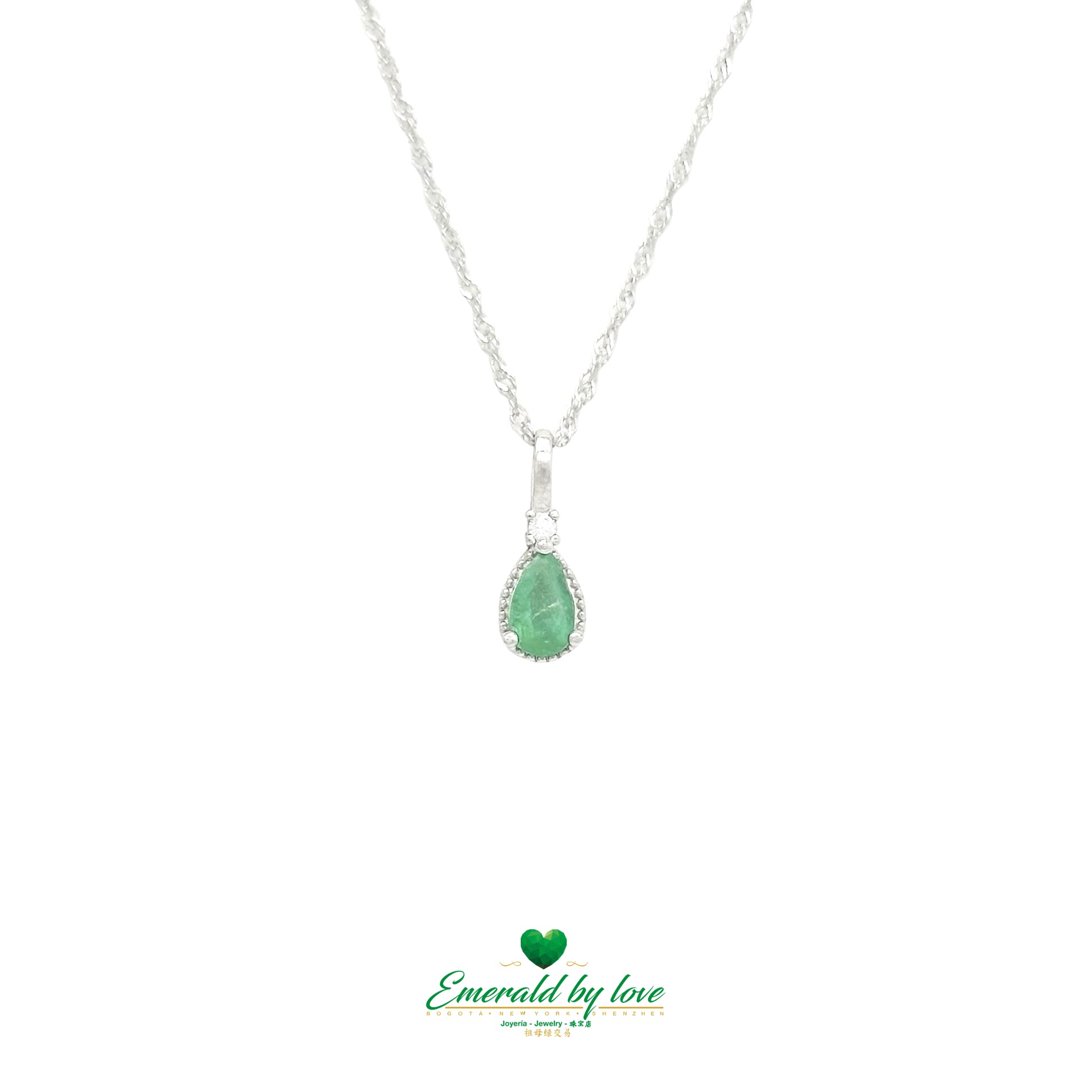 Solitario Sterling Silver Necklace with Teardrop Pendant