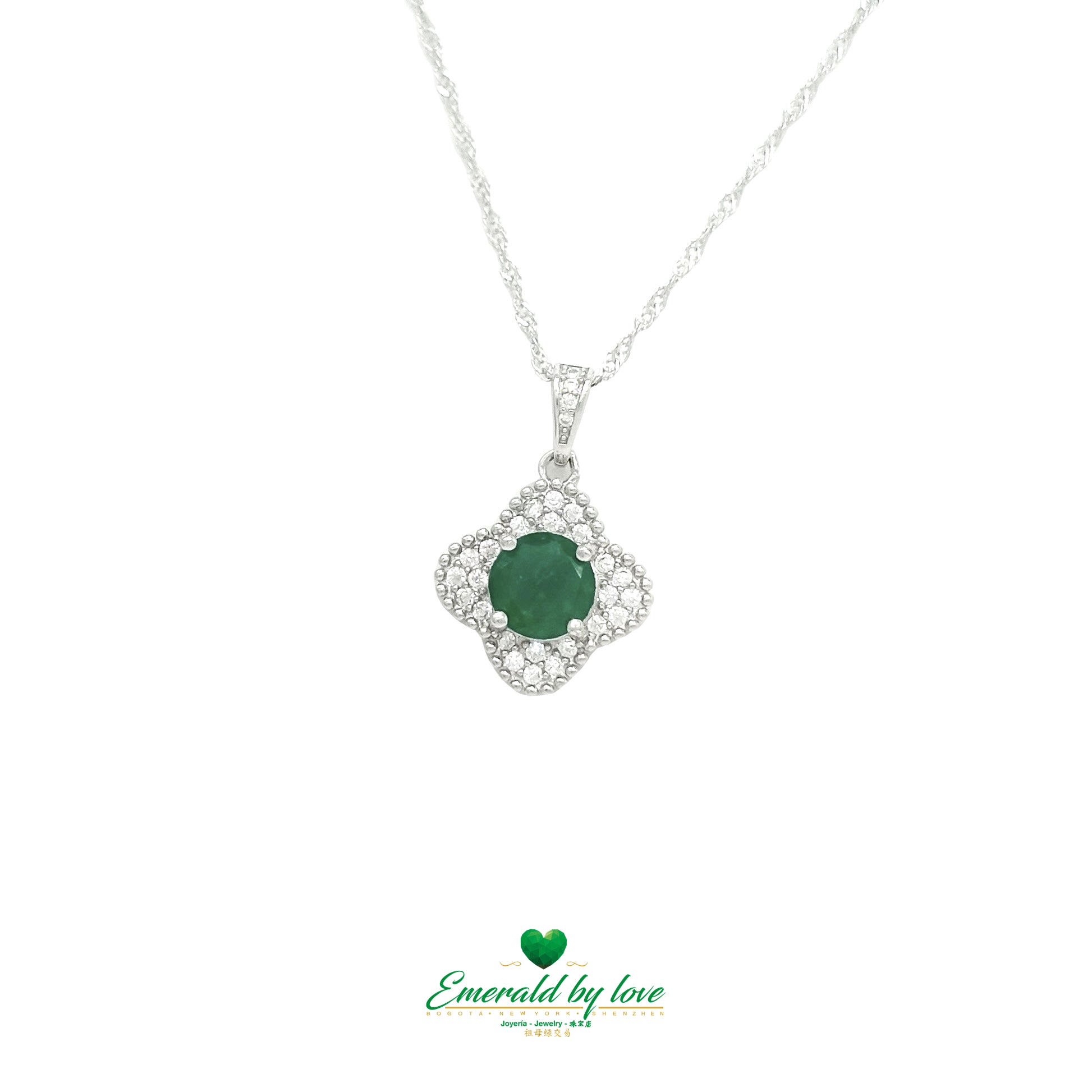 Sterling Silver Clover Pendant with Round Emerald Center
