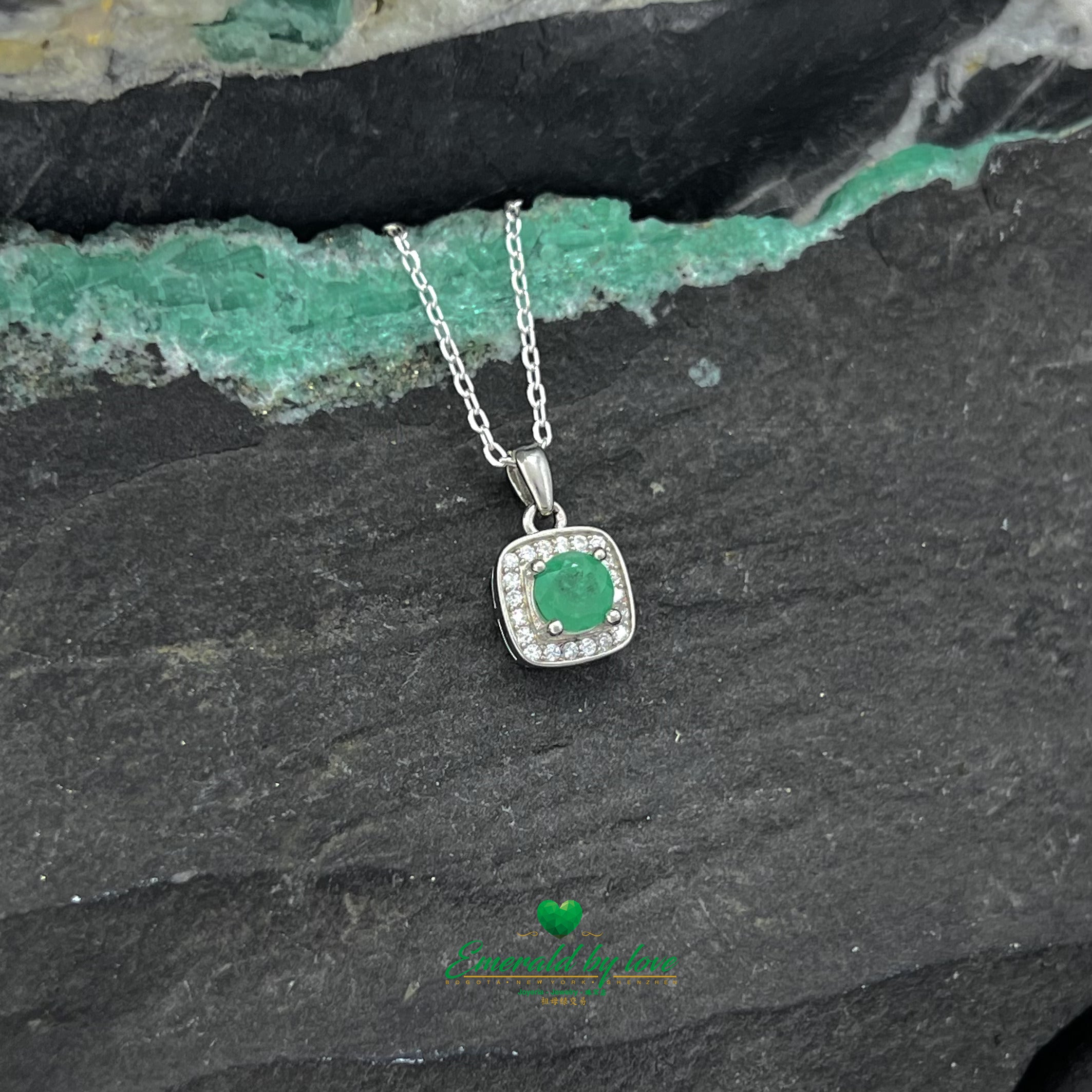 Elegant Square-Shaped Silver Pendant with Round Emerald and Zircon Accents