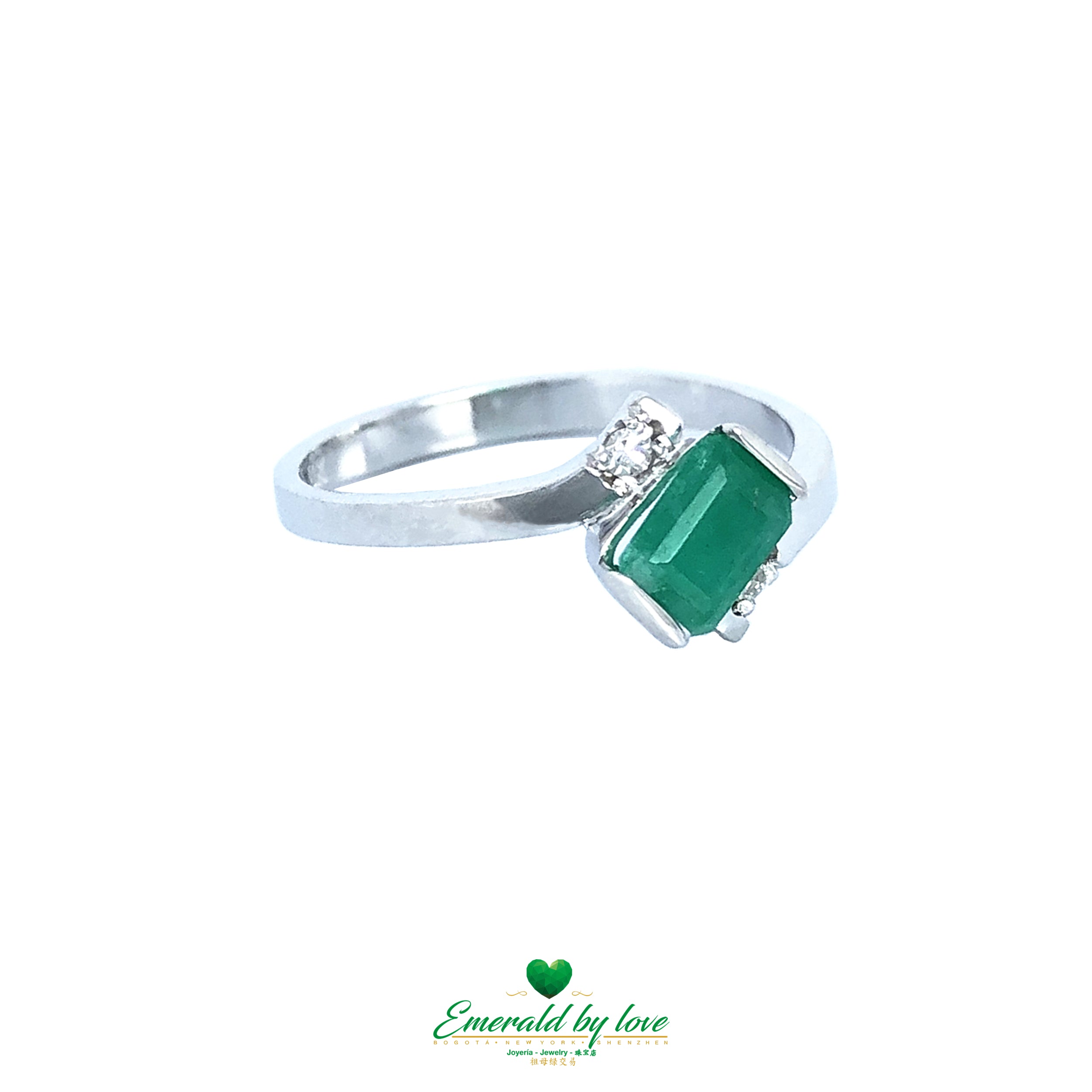 18k White Gold Ring With White Diamonds And Real Colombian Emerald