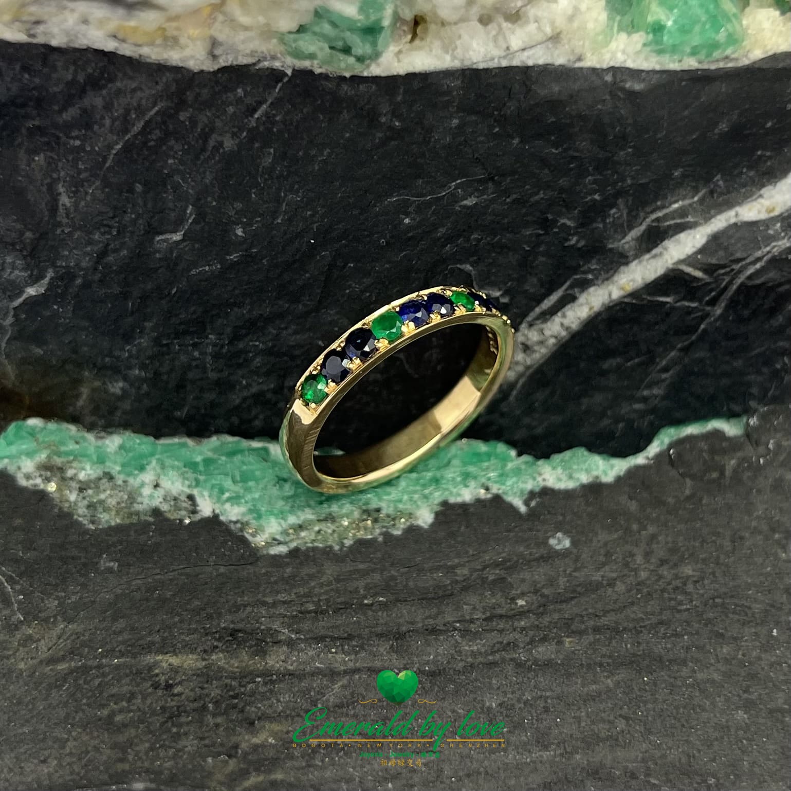Golden Symphony: Yellow Gold Band with Emeralds and Sapphires