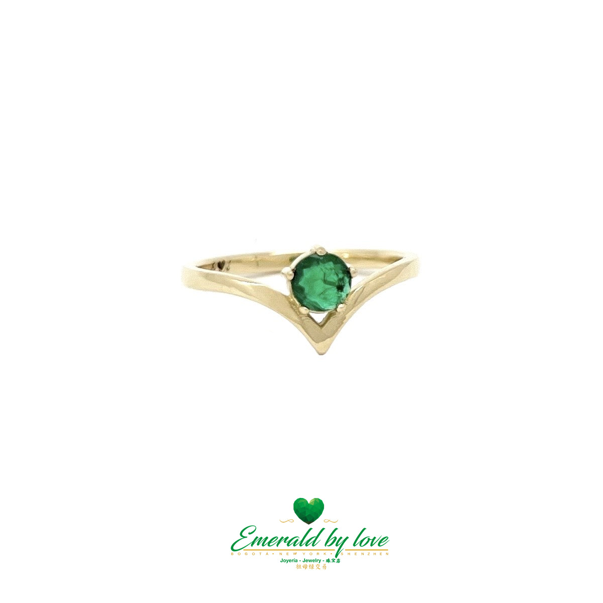 Round Emerald Yellow Gold V-Shaped Ring: Elegant Design for Timeless Sophistication