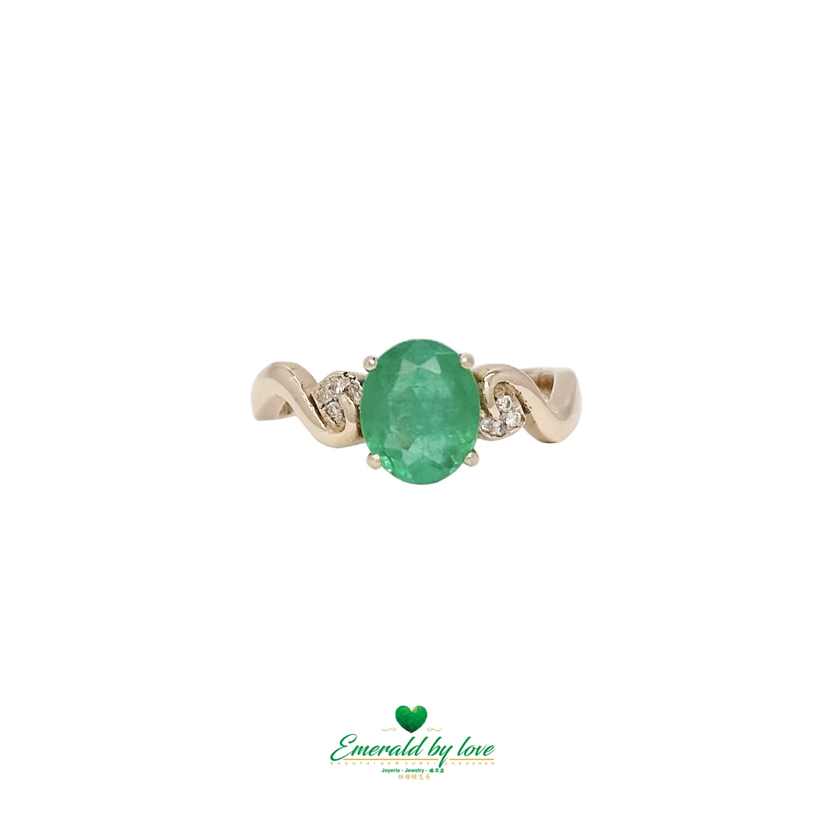 Detailed Rose Gold Ring with Central Oval Emerald and Diamond-Accented Filigree