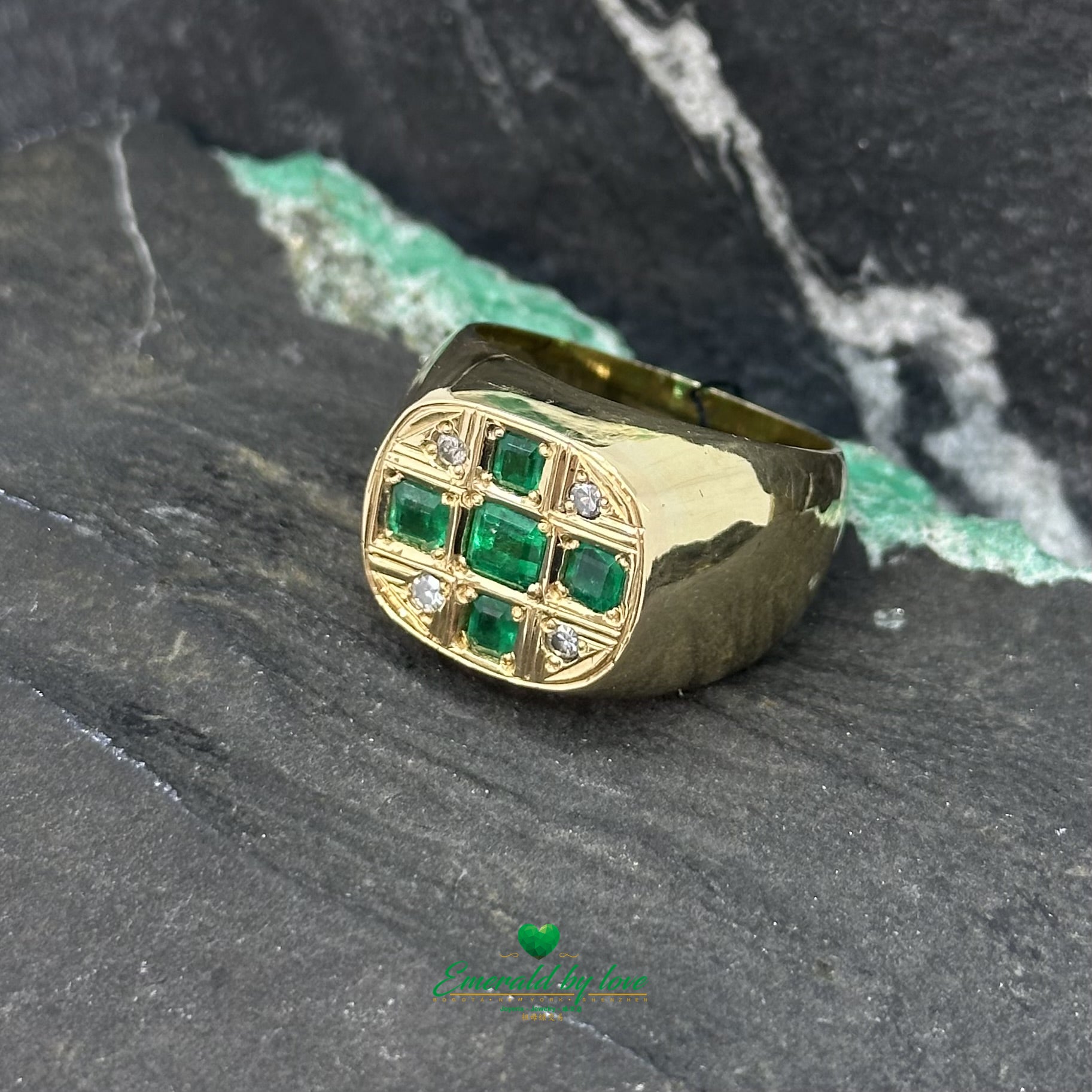 Luxurious Men's Yellow Gold Ring with Emerald Cross and Diamond Accents