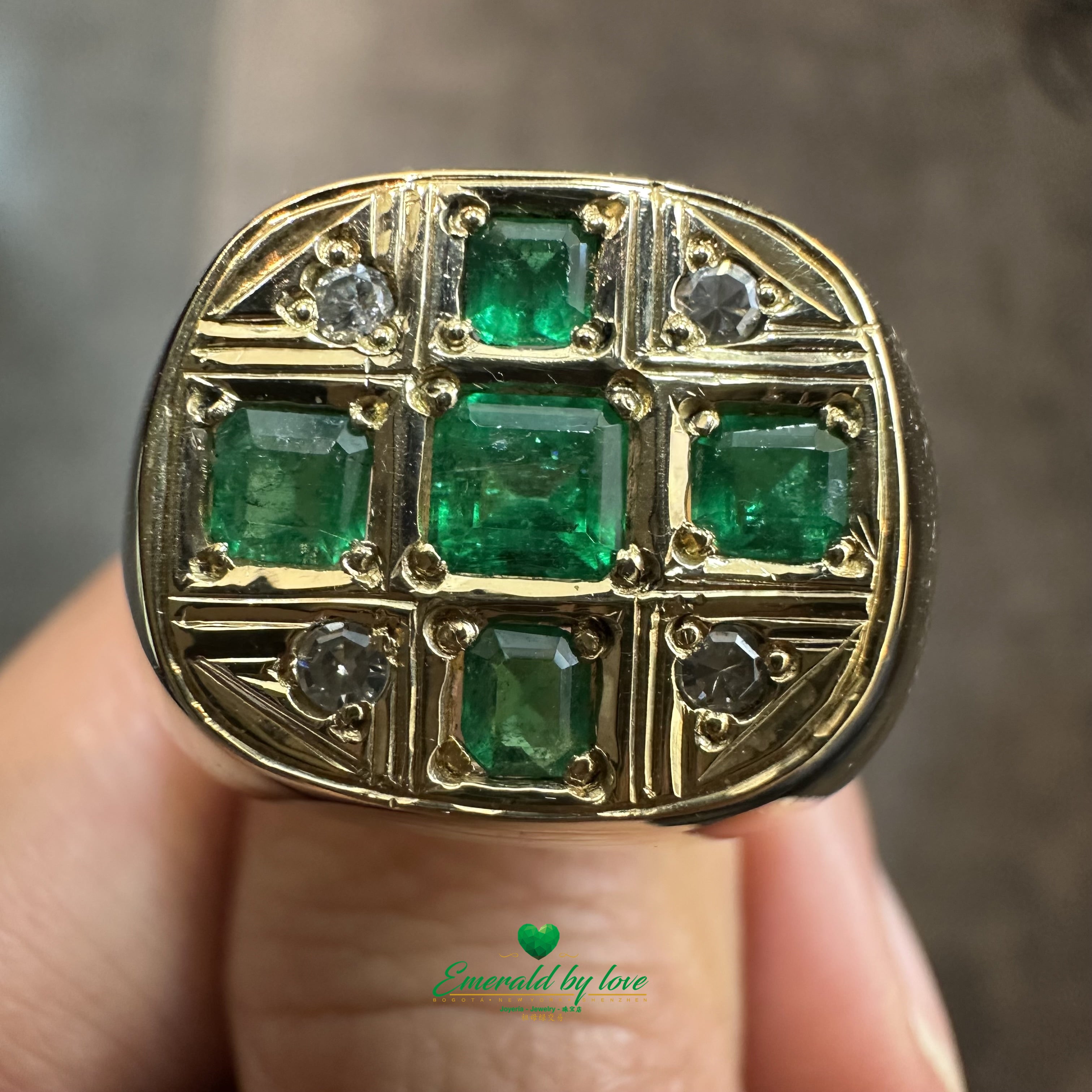 Luxurious Men's Yellow Gold Ring with Emerald Cross and Diamond Accents