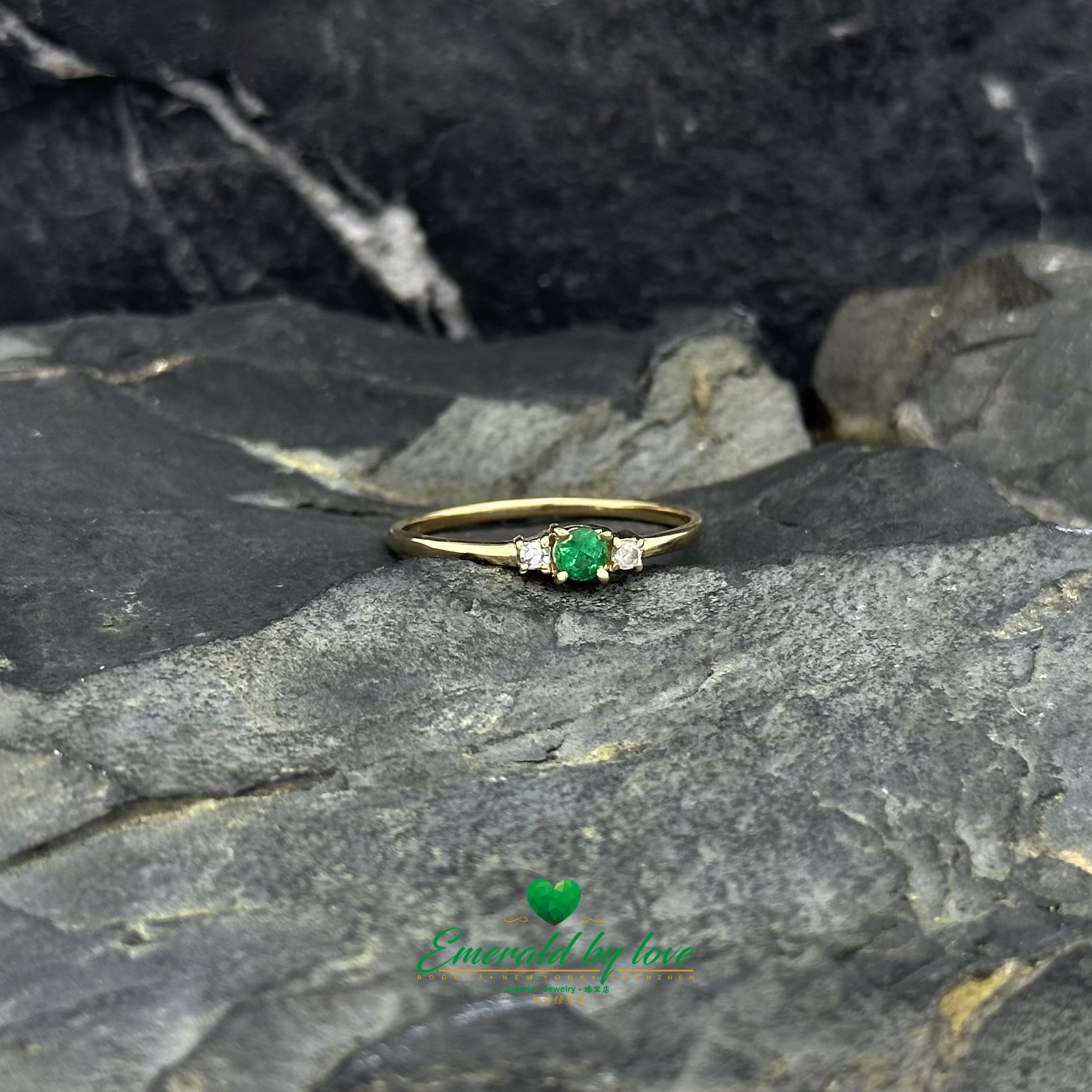 Slim Delicate Ring with Central Round Emerald and Diamond Accents