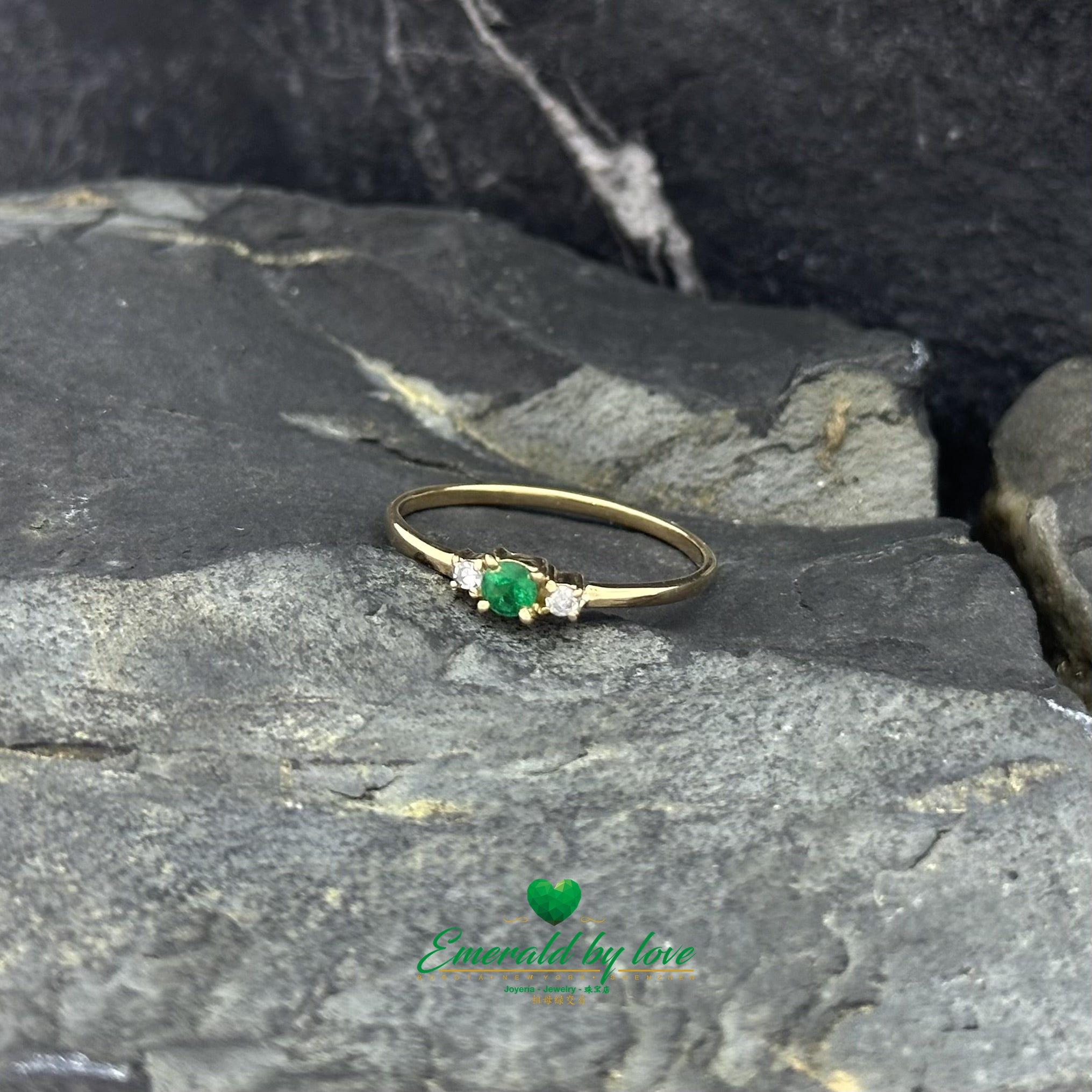 Slim Delicate Ring with Central Round Emerald and Diamond Accents