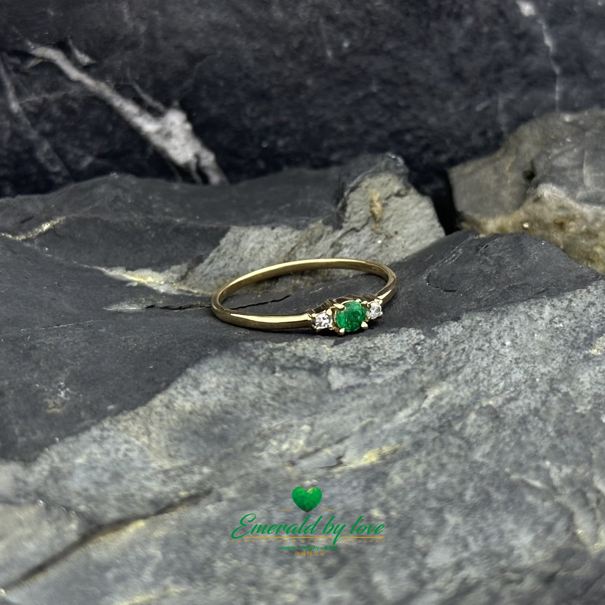 Slim Delicate Ring with Central Round Emerald and Diamond Accents