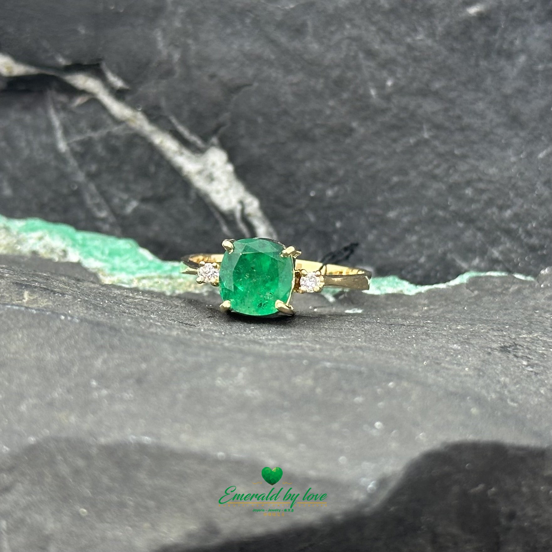 Masterpiece Yellow Gold Ring with Central Colombian Cushion-Cut Emerald and Side Diamonds