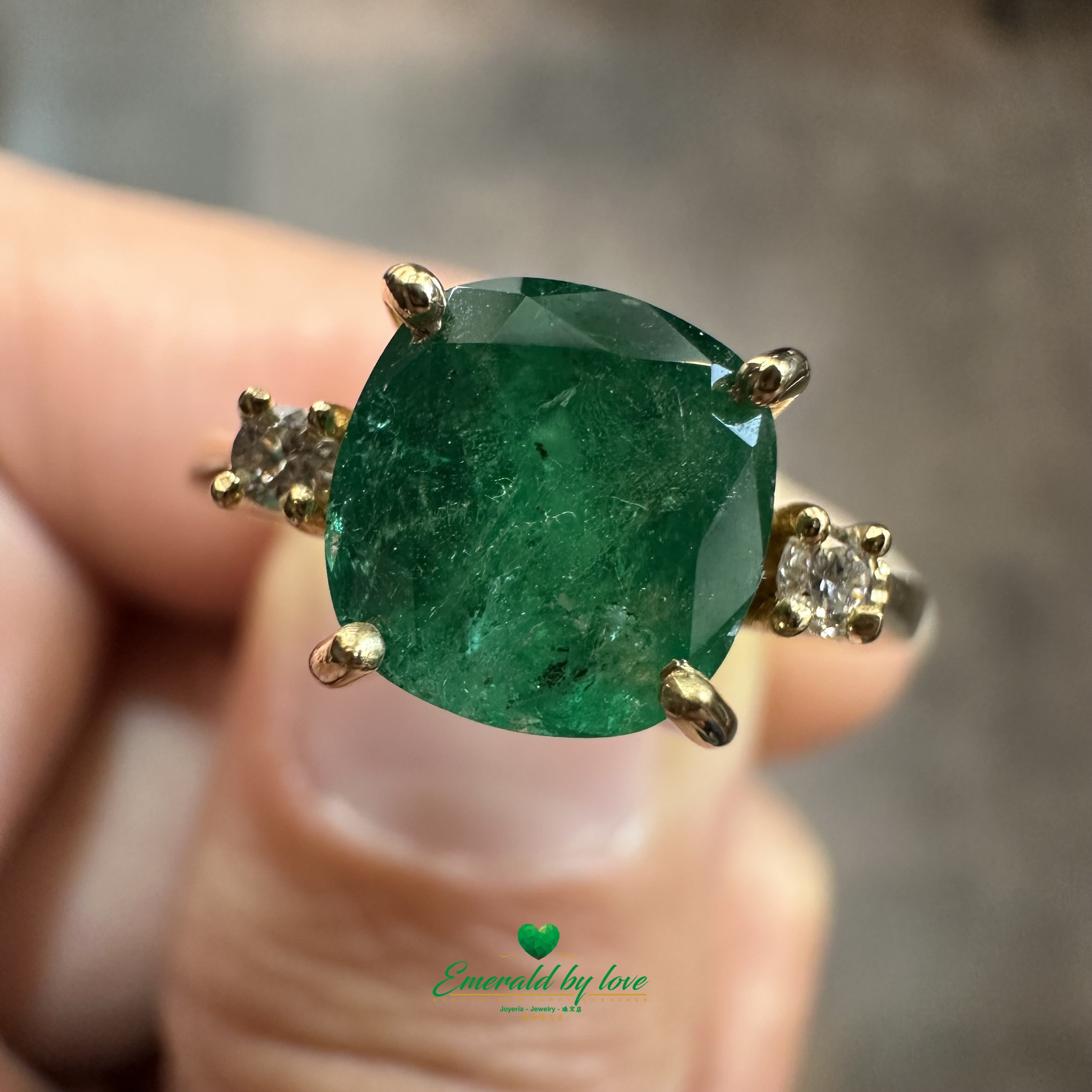 Masterpiece Yellow Gold Ring with Central Colombian Cushion-Cut Emerald and Side Diamonds