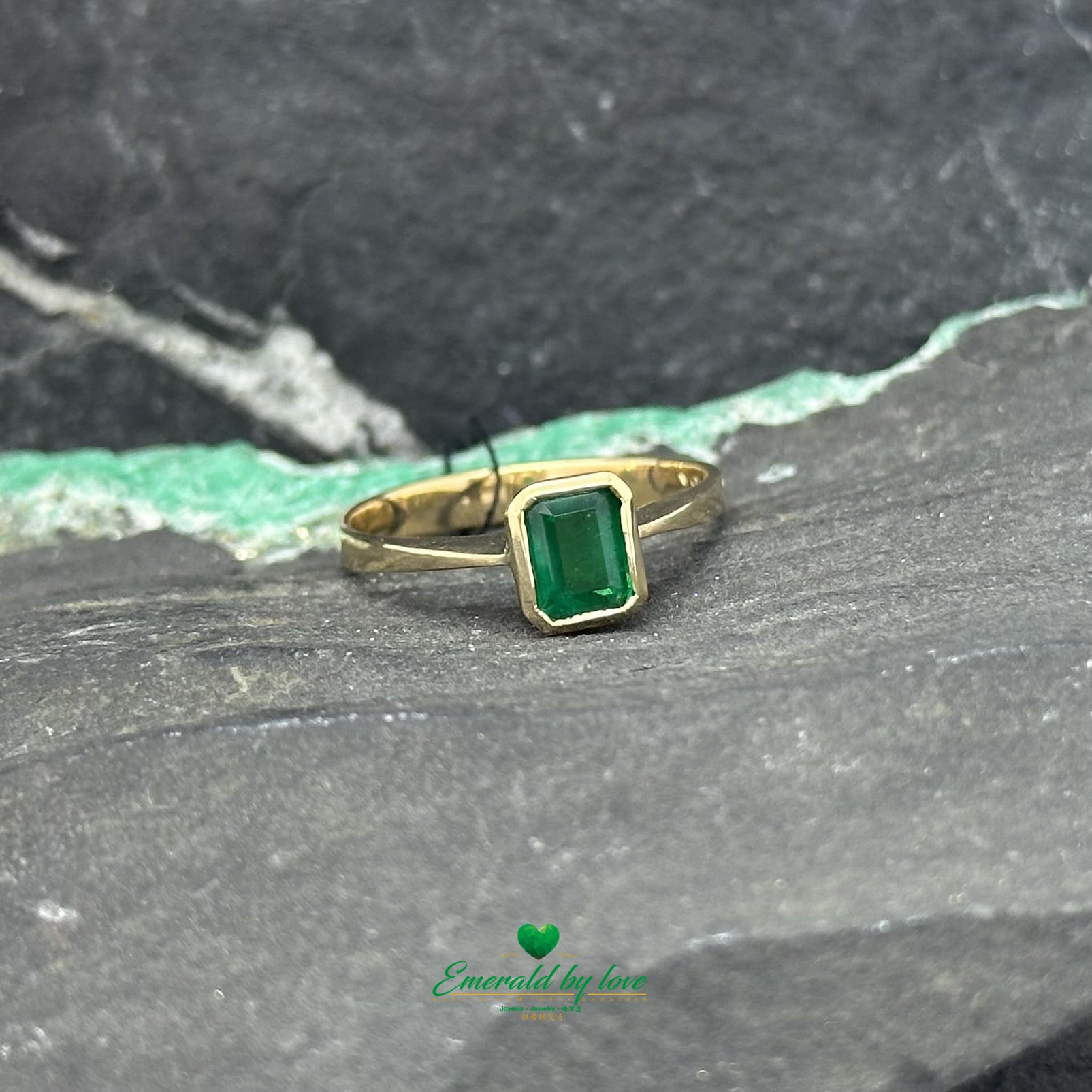 Delicate Yellow Gold Ring with Rectangular Colombian Emerald in Bezel Setting