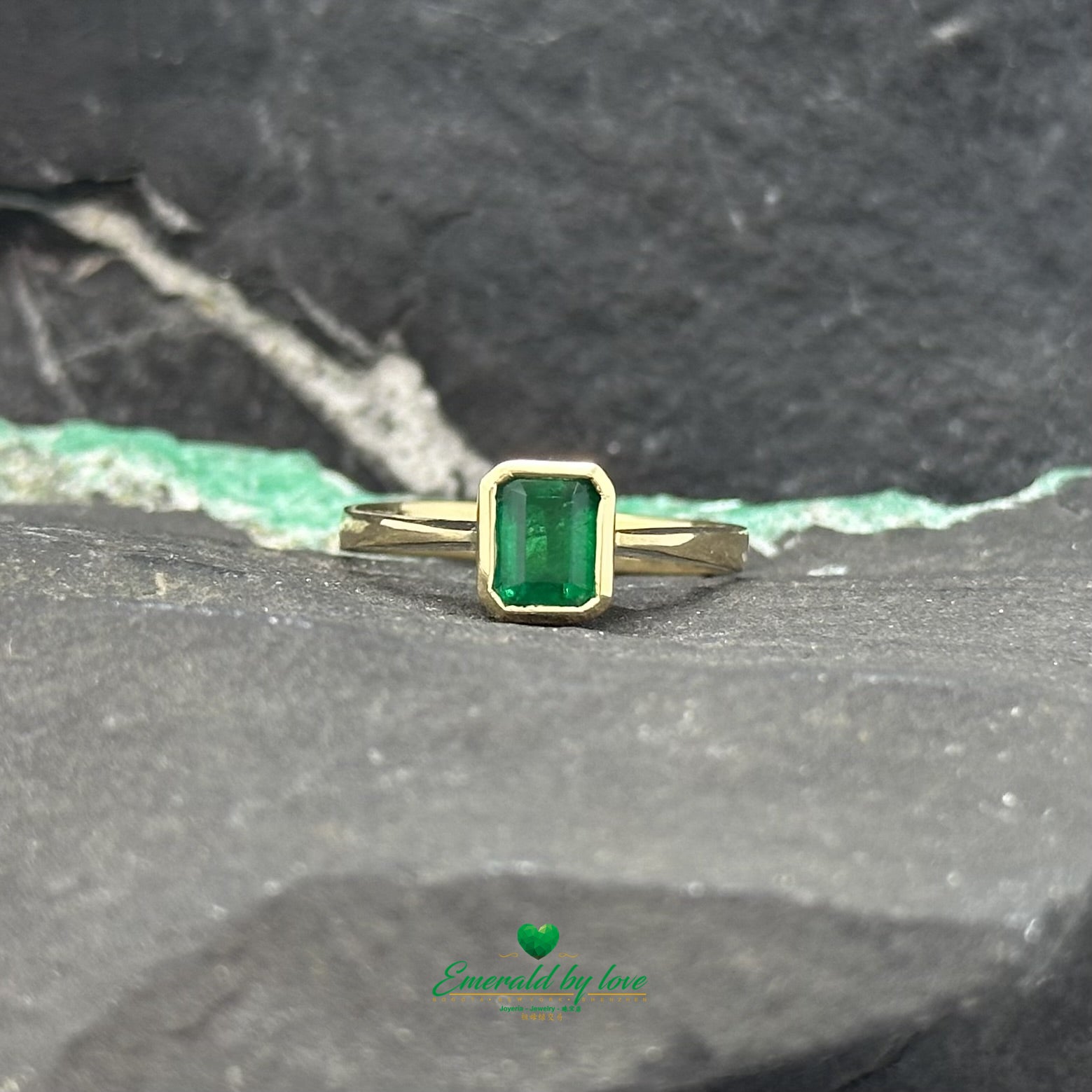 Delicate Yellow Gold Ring with Rectangular Colombian Emerald in Bezel Setting